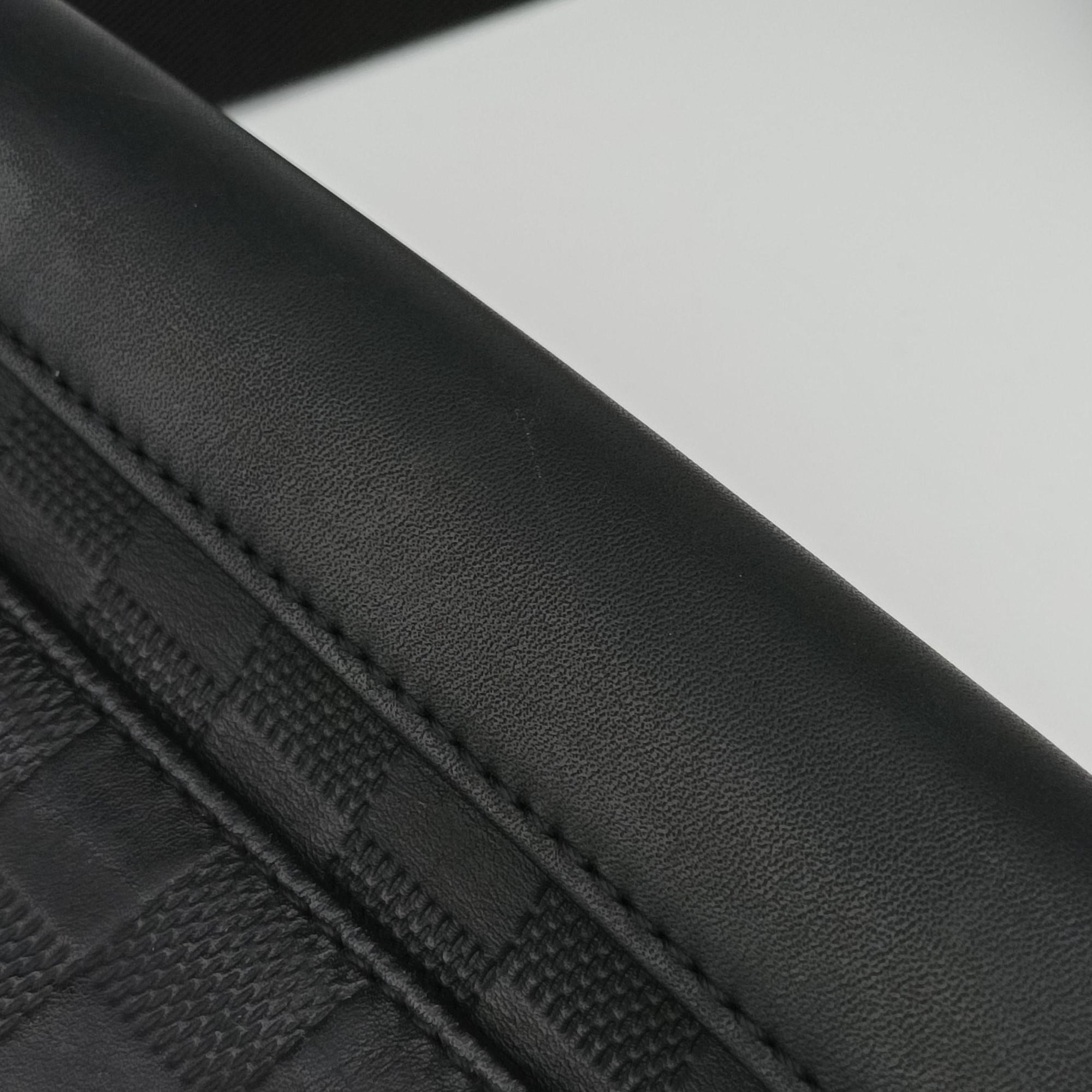 District PM Noir Damier Infini Leather N41033 CA1167ディストリクト PM ノワール ダミエアンフィニレザー N41033 CA1167