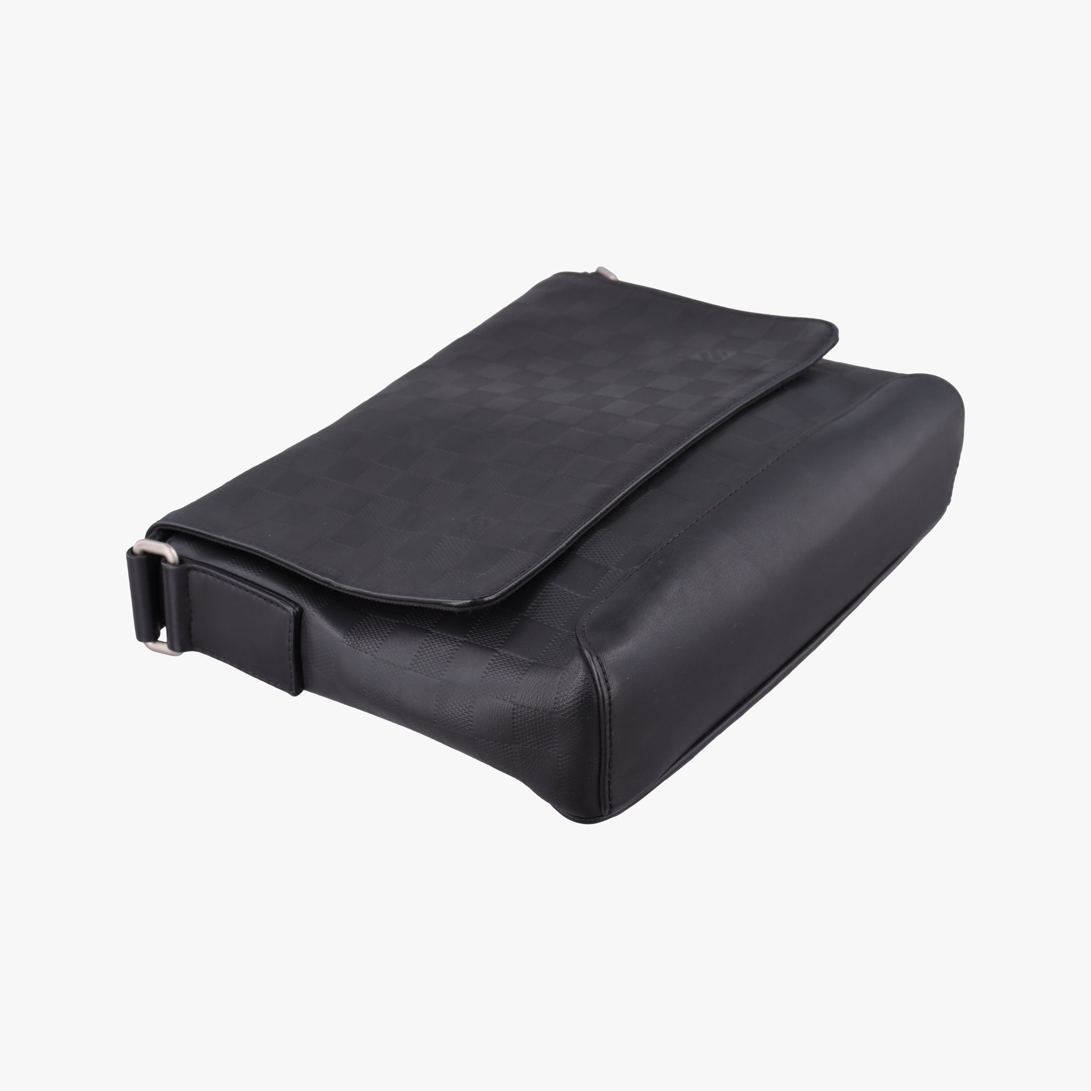 District PM Noir Damier Infini Leather N41033 CA1167ディストリクト PM ノワール ダミエアンフィニレザー N41033 CA1167
