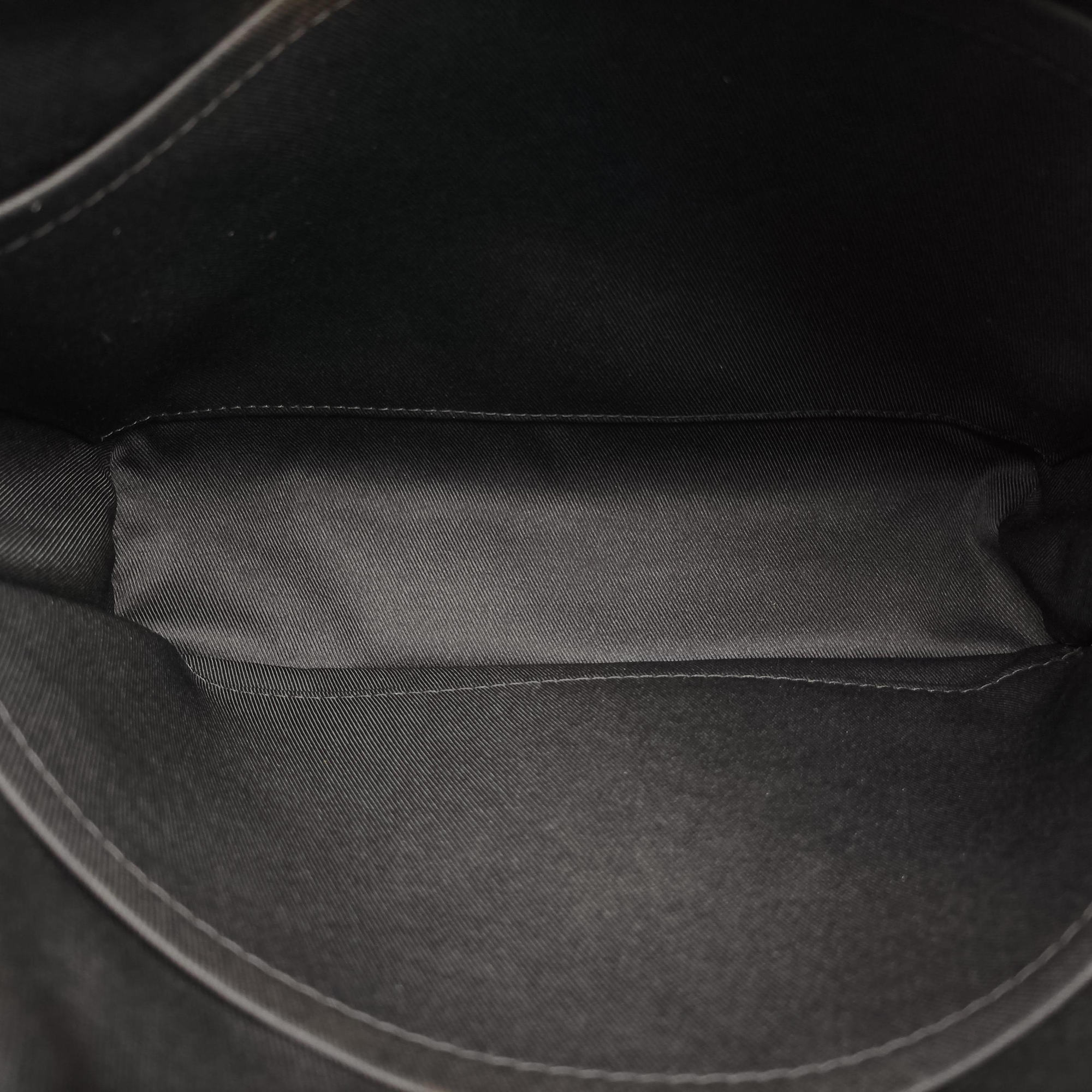 District PM Noir Damier Infini Leather N41033 CA1167ディストリクト PM ノワール ダミエアンフィニレザー N41033 CA1167