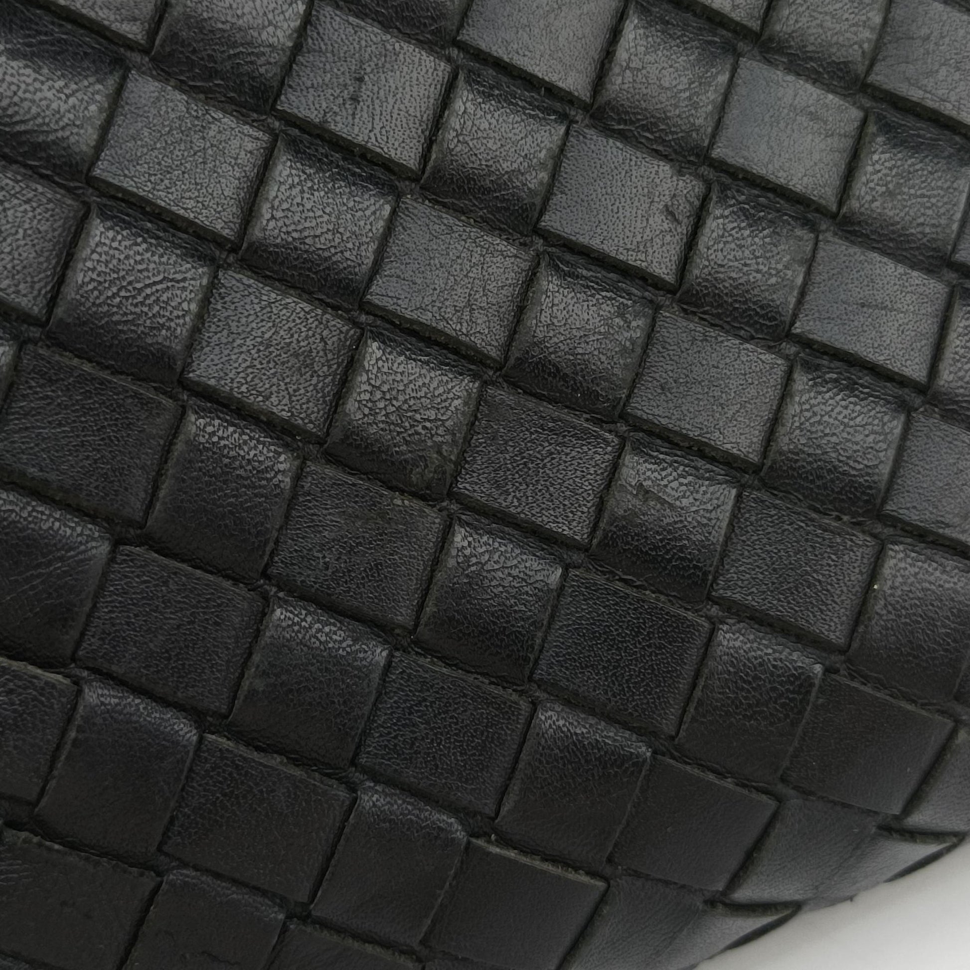 Intrecciato Black lambskin B02867597Wイントレチャート ブラック ラムスキン B02867597W
