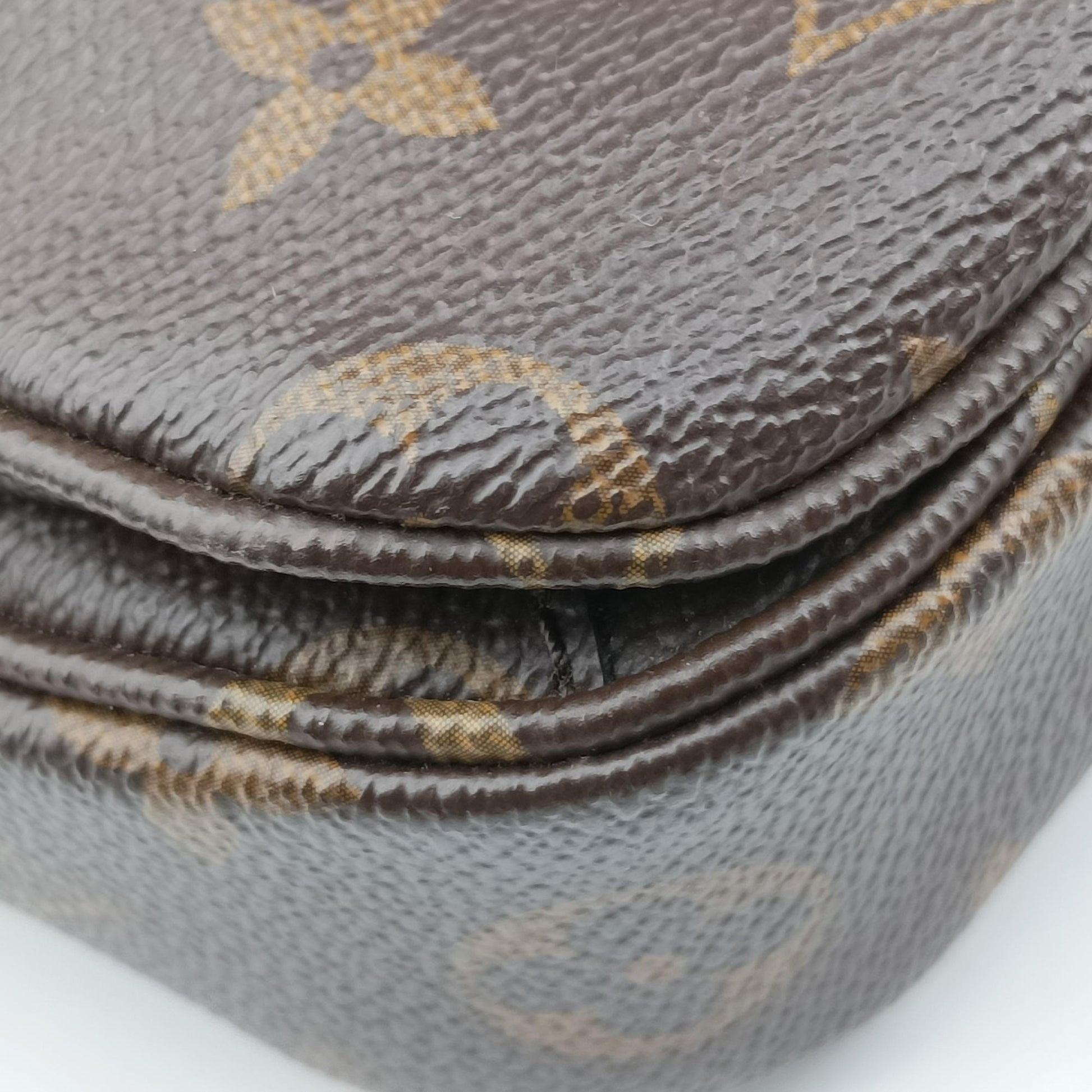 Pochette Metis MM Brown Monogram Canvas M44668 DU4109ポシェットメティス モノグラム/ブラウン モノグラム キャンバス M44668 DU4109
