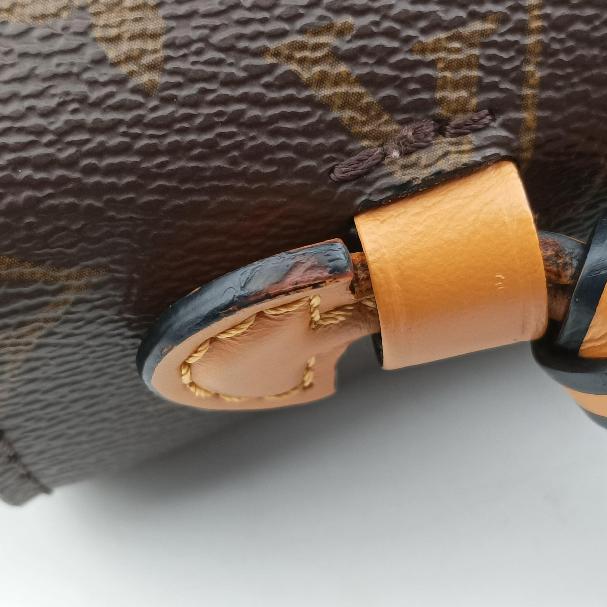 Pochette Metis MM Brown Monogram Canvas M44668 DU4109ポシェットメティス モノグラム/ブラウン モノグラム キャンバス M44668 DU4109