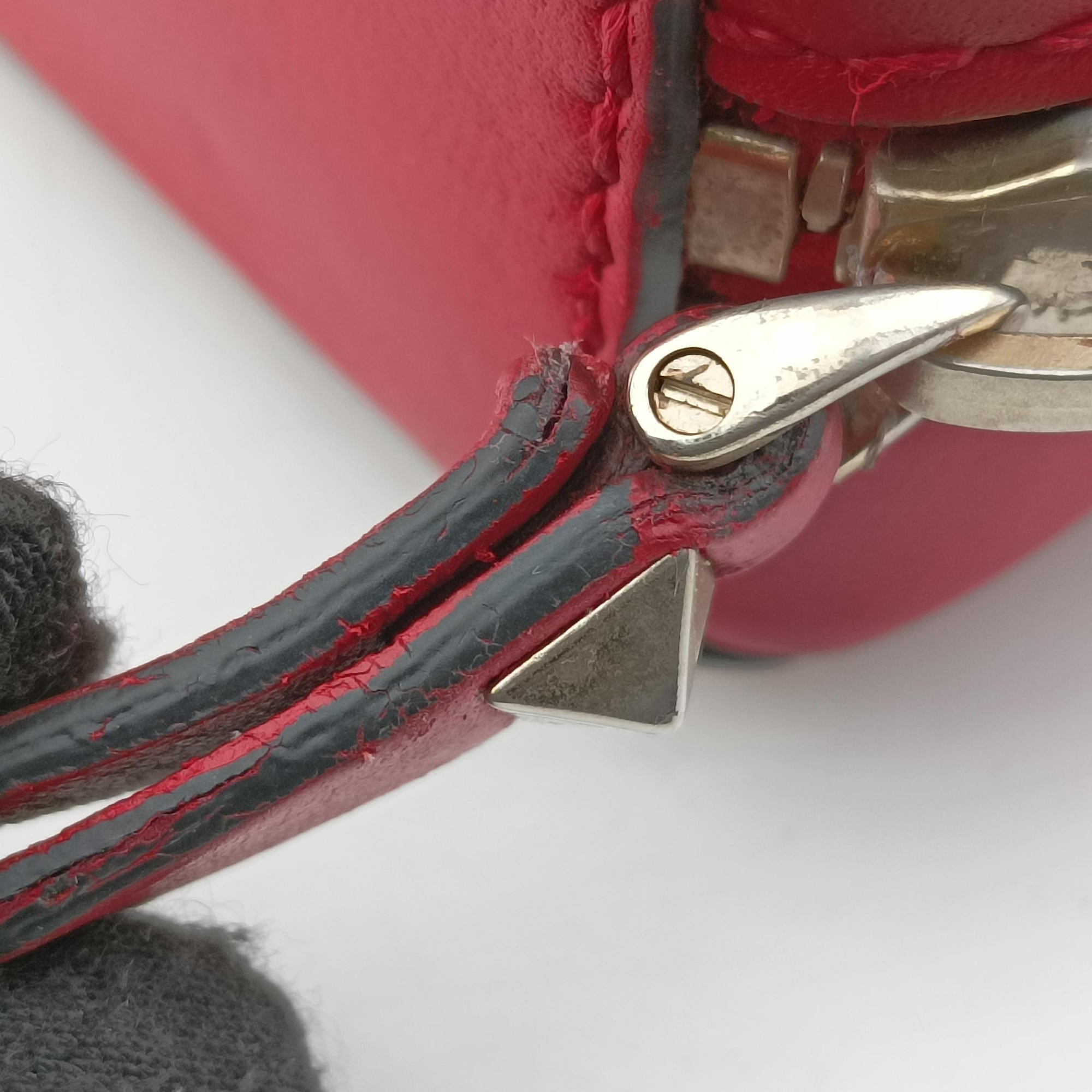 Rockstud Red Leather Lot number unknownロックスタッズ レッド レザー 製番不明