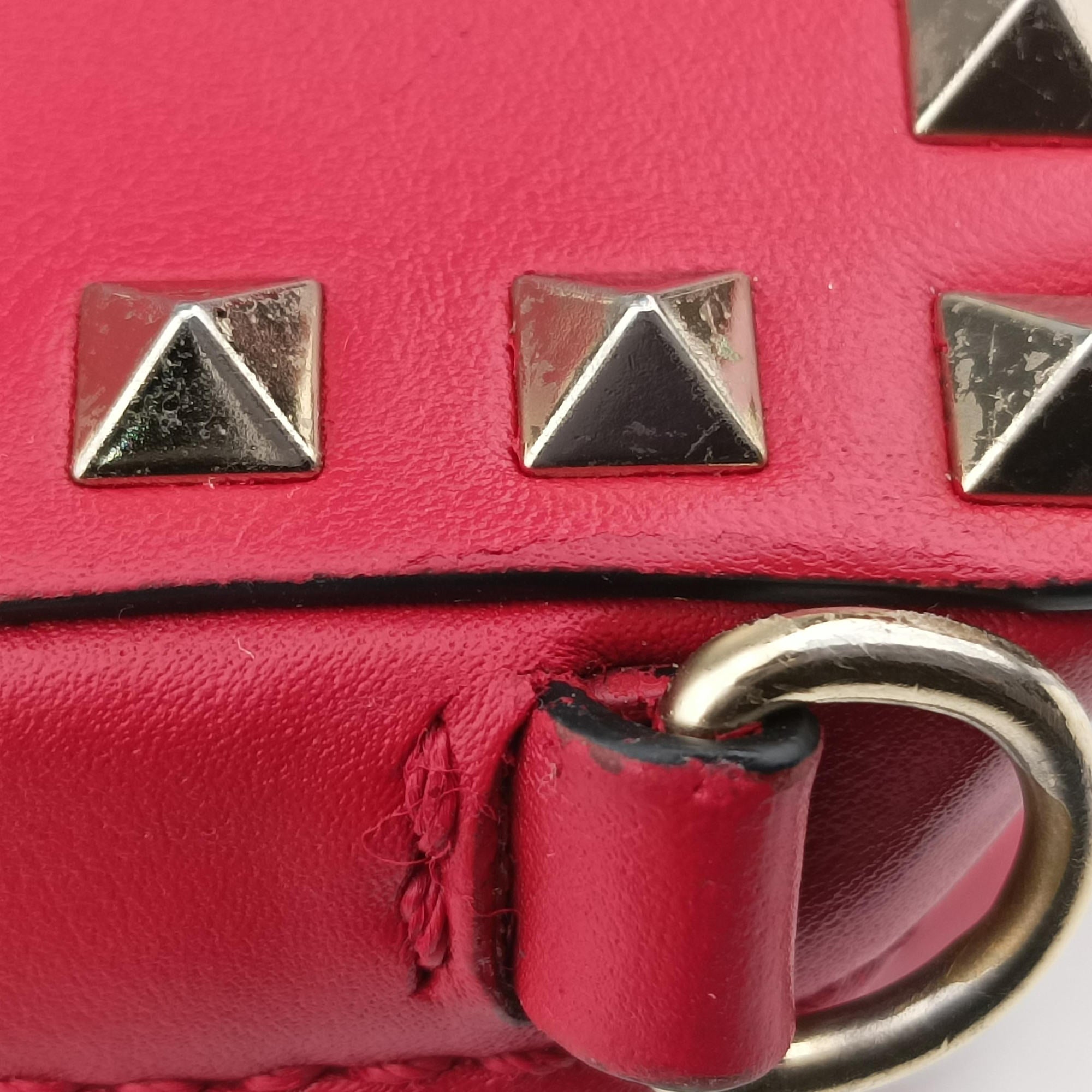Rockstud Red Leather Lot number unknownロックスタッズ レッド レザー 製番不明