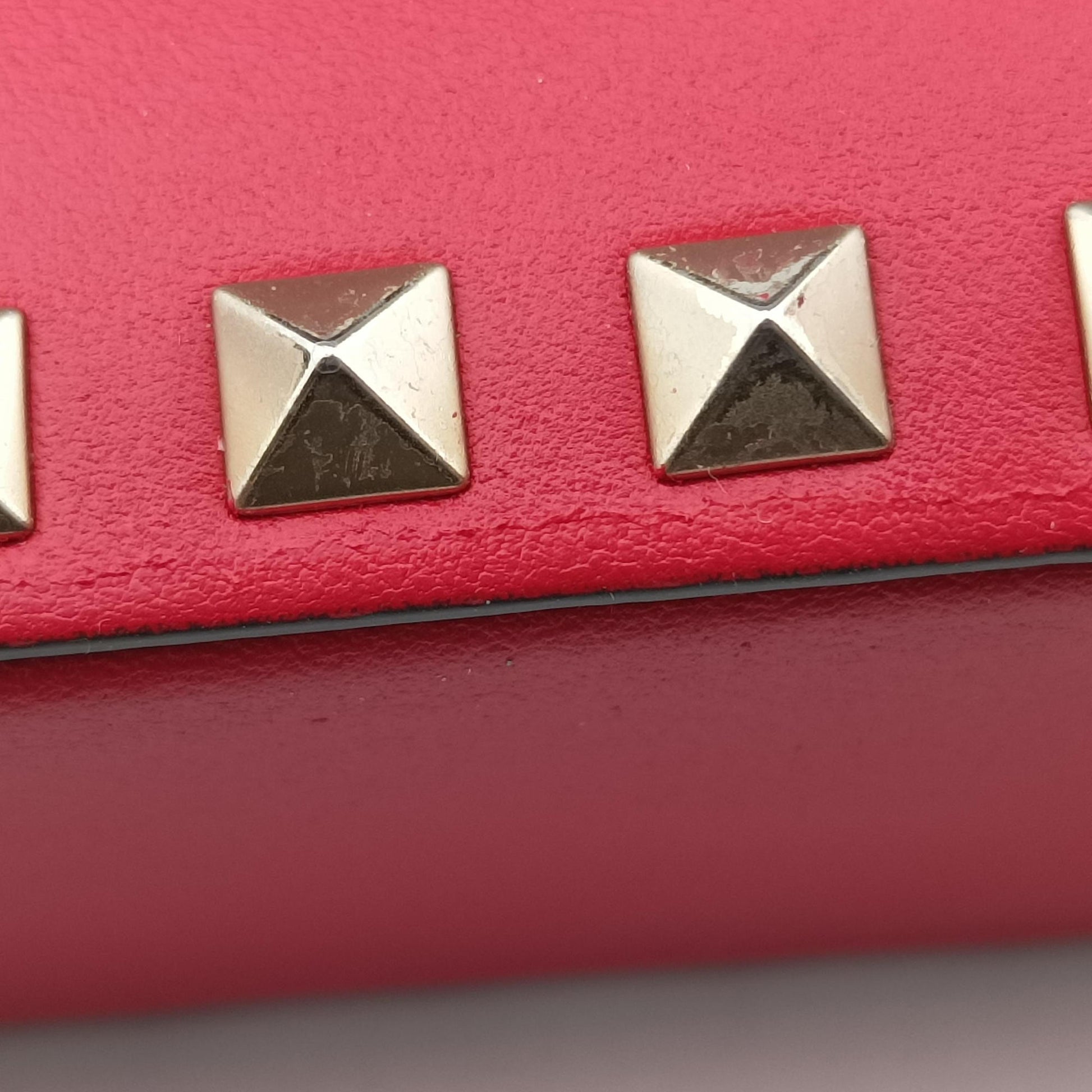 Rockstud Red Leather Lot number unknownロックスタッズ レッド レザー 製番不明