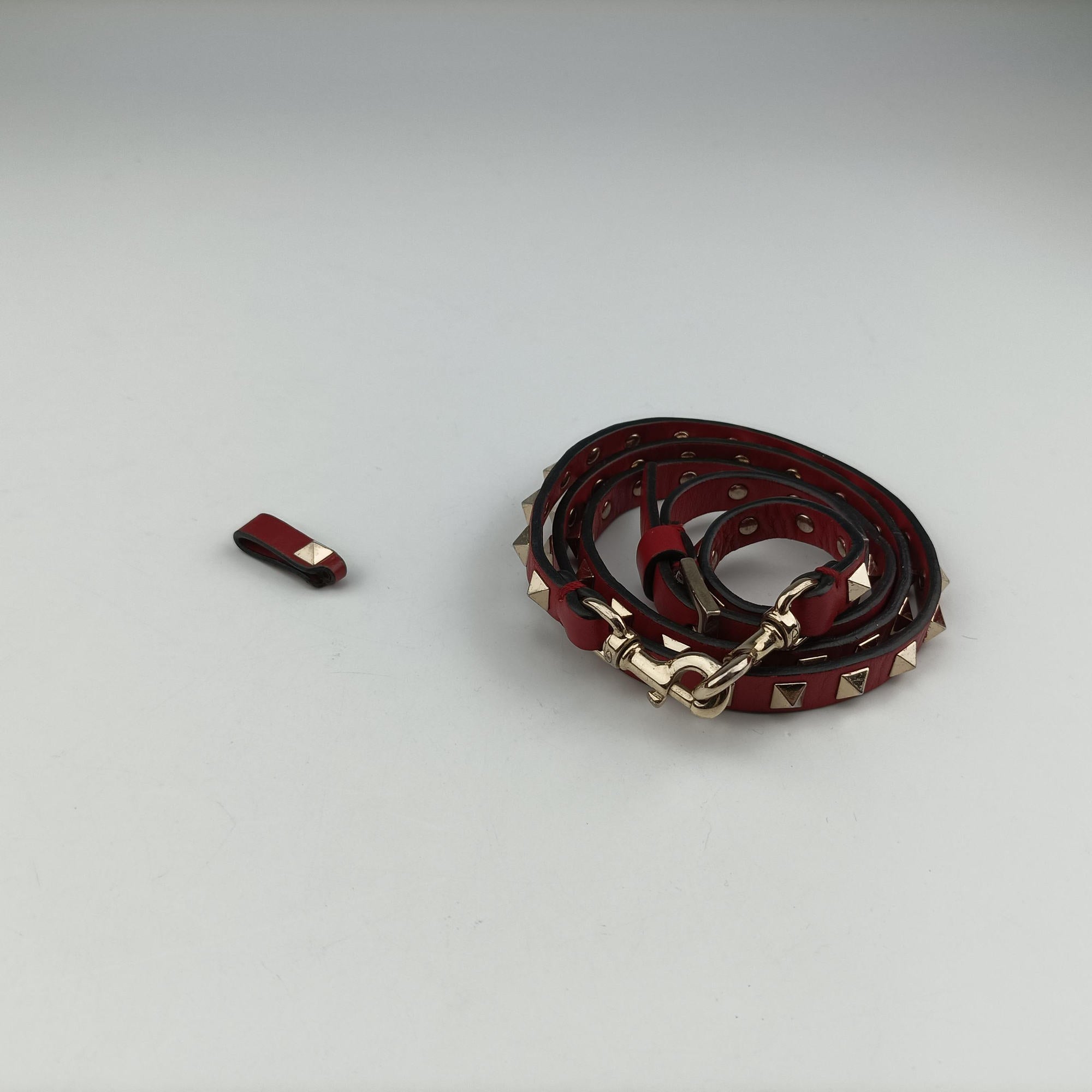 Rockstud Red Leather Lot number unknownロックスタッズ レッド レザー 製番不明