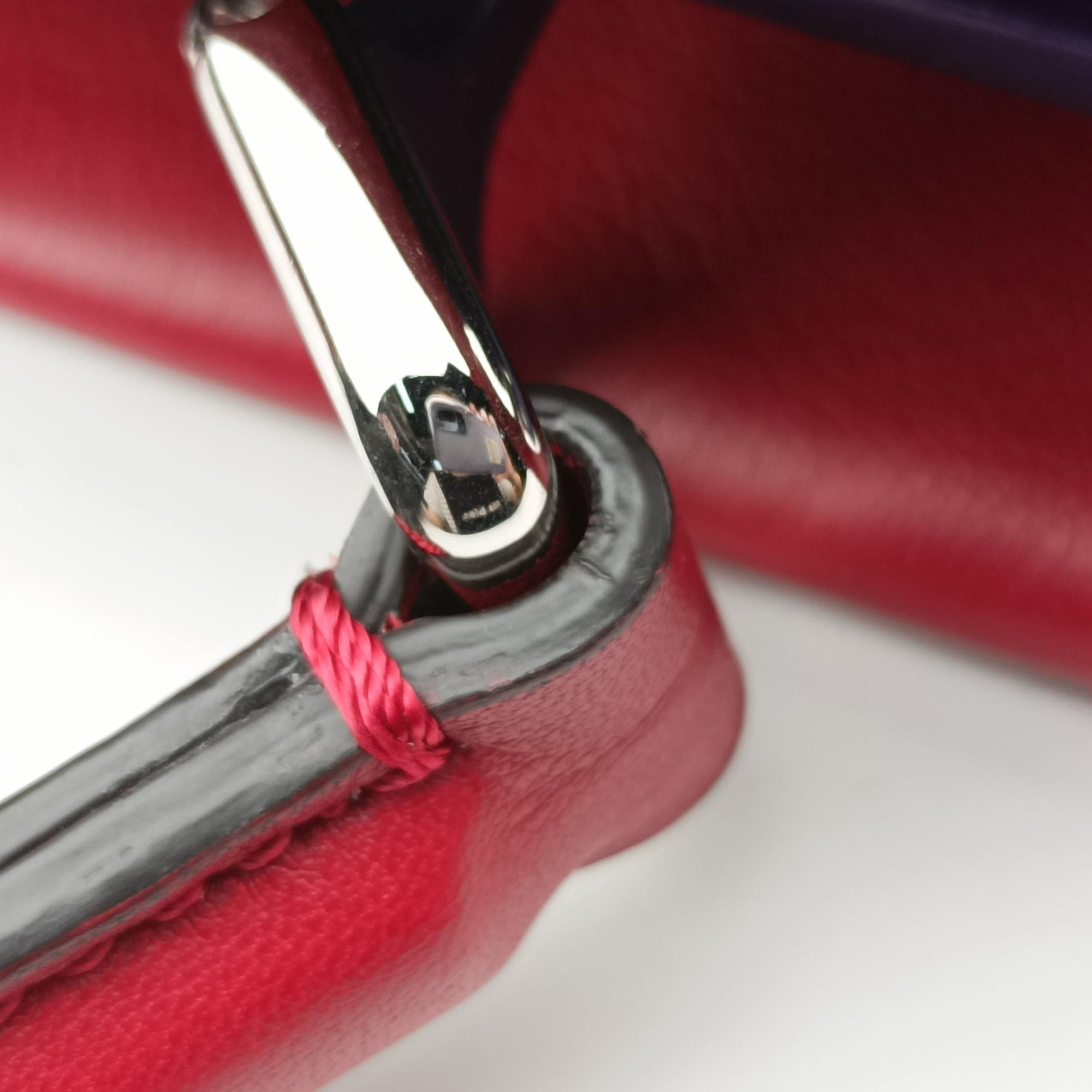 PEEKABOO MEDIUM Red Leather 8BN290 8BN290-3ZN-169-10429ピーカブー ミディアム レッド レザー 8BN290 8BN290-3ZN-169-10429