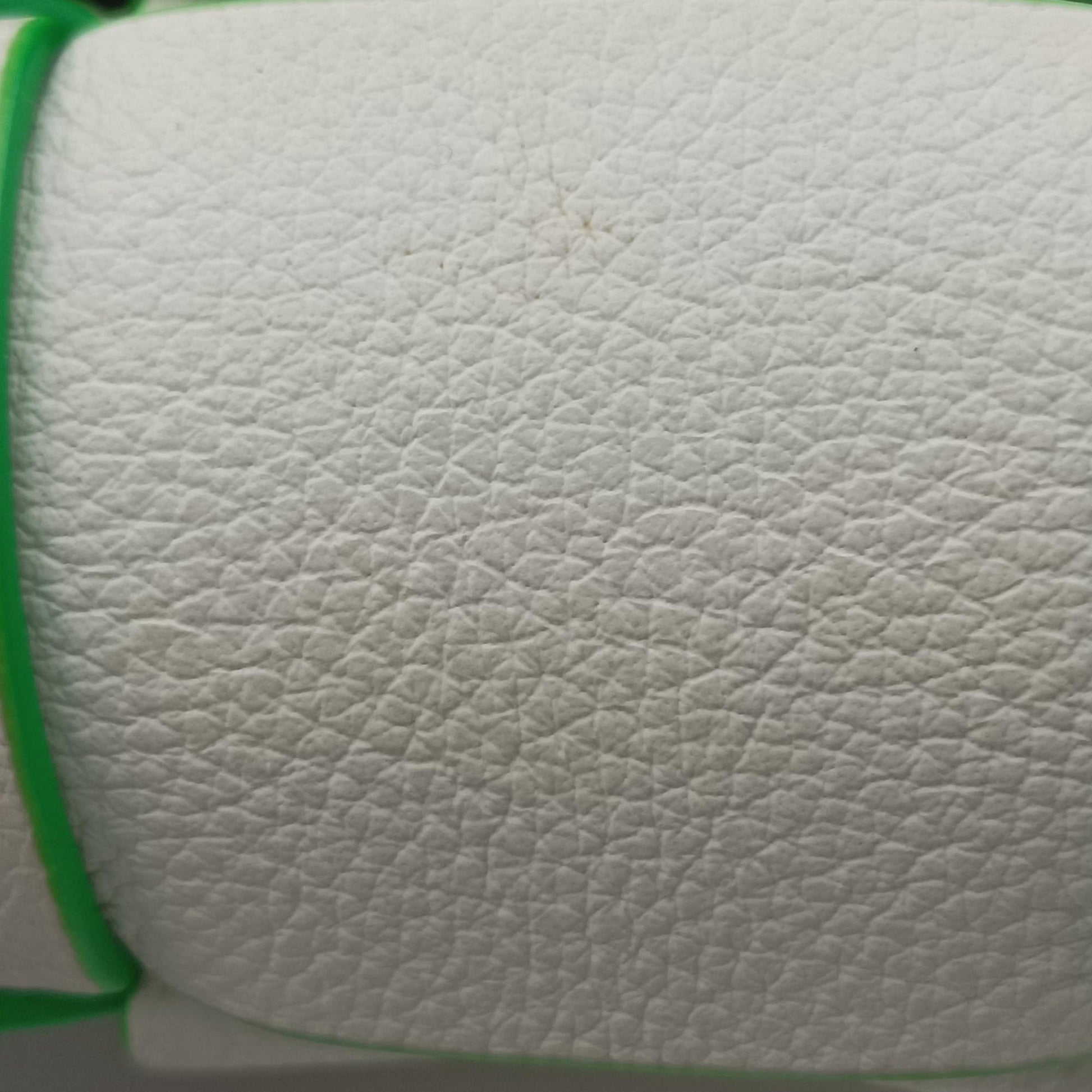 candy cassette White×green Leather IC Chipキャンディ カセット ホワイト×グリーン レザー ICチップ