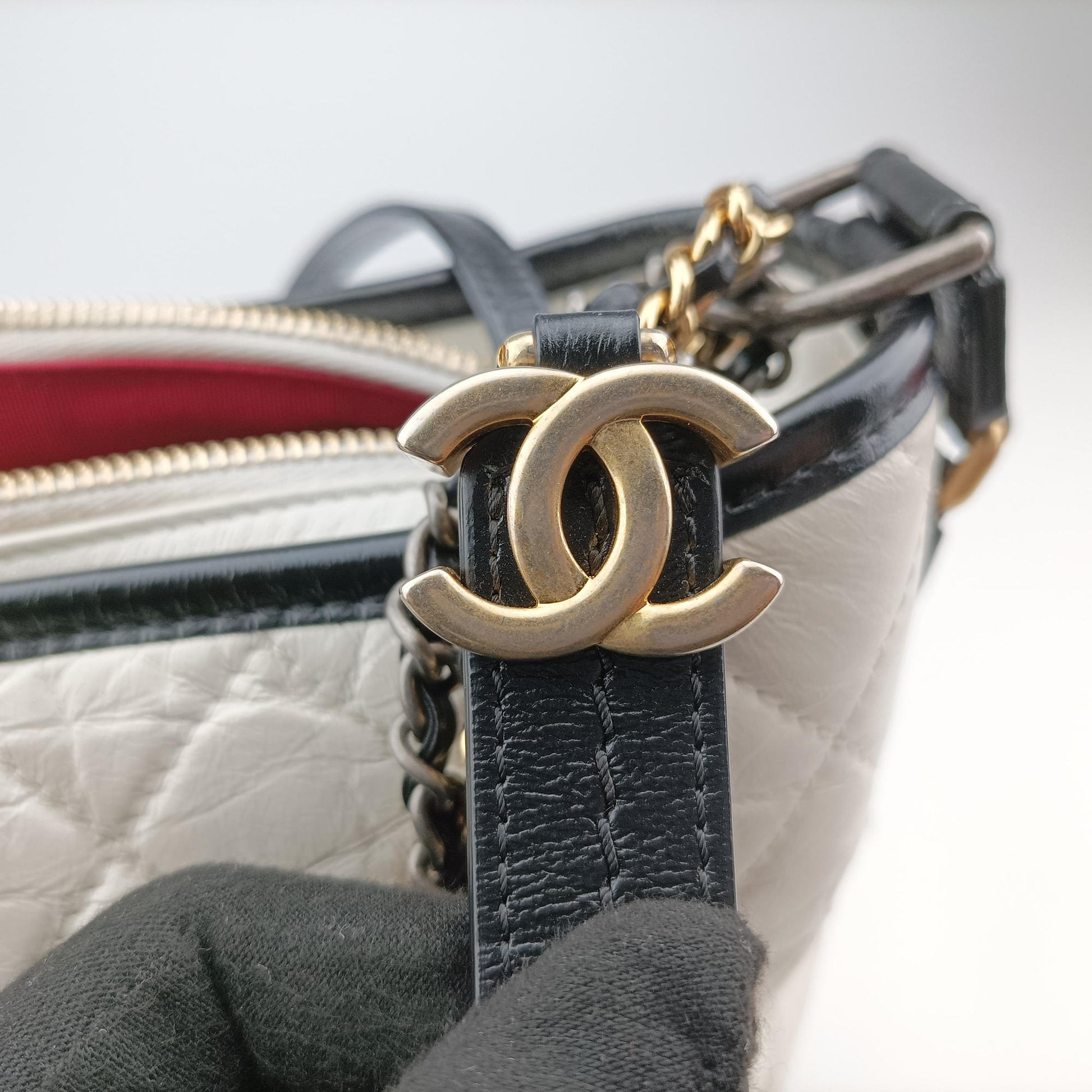 GABRIELLE Black×white lambskin A93824 24573313ガブリエル ブラック×ホワイト ラムスキン A93824 24573313