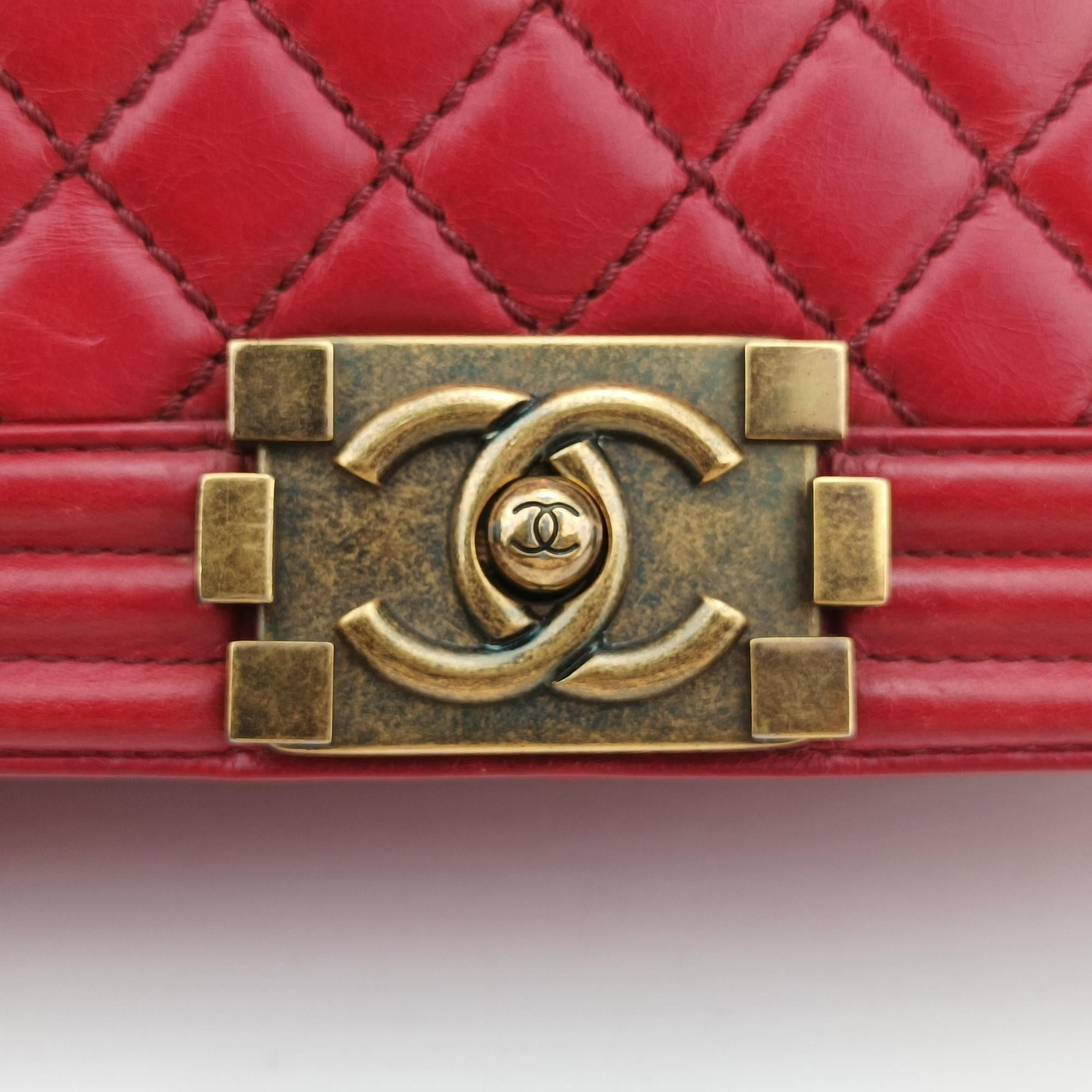 BOY CHANEL Red lambskin A67087 17786320ボーイシャネル レッド ラムスキン A67087 17786320