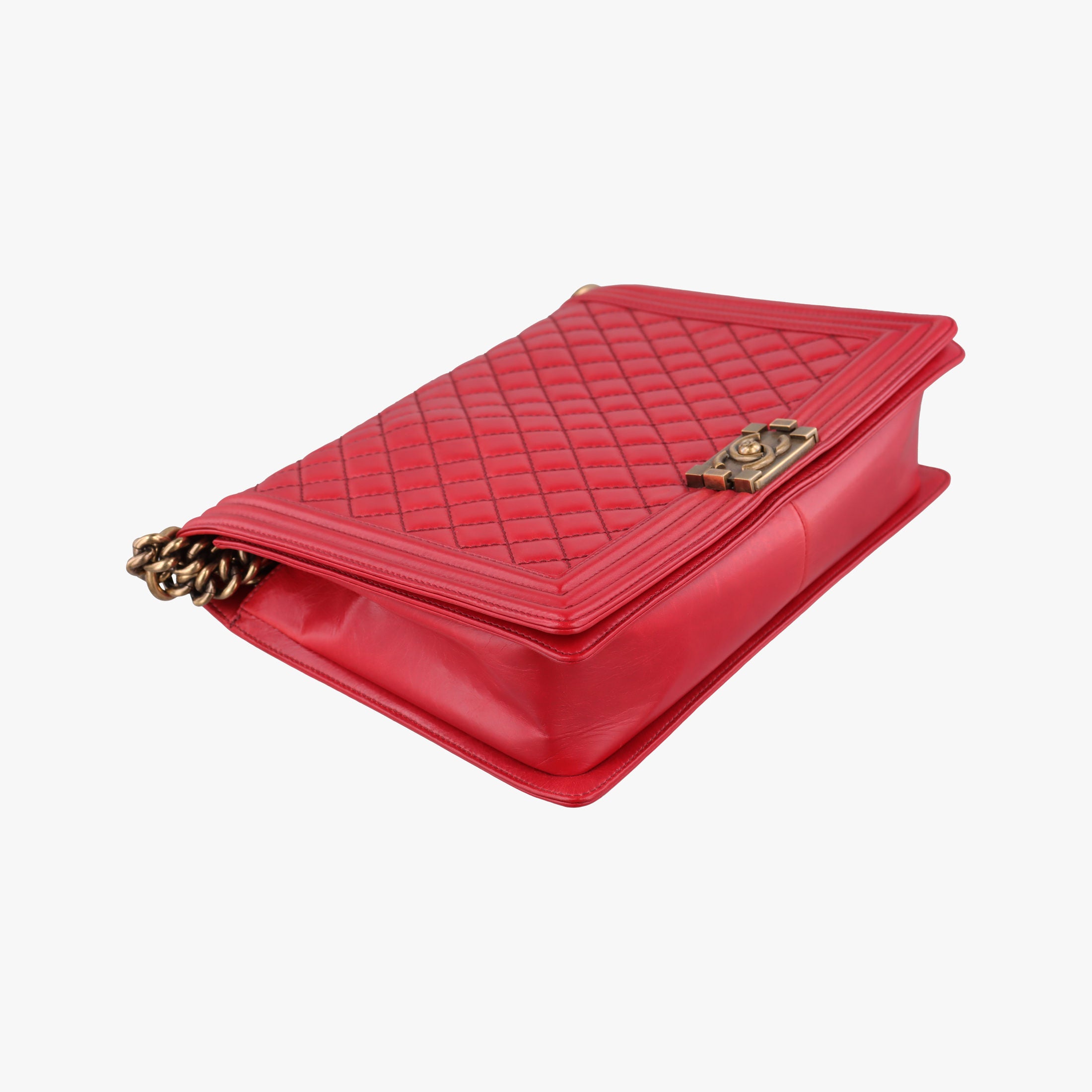BOY CHANEL Red lambskin A67087 17786320ボーイシャネル レッド ラムスキン A67087 17786320