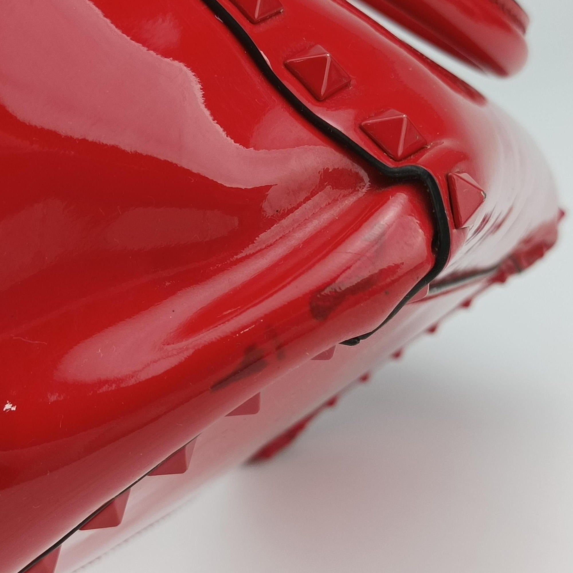 Rockstud Red Patent Leather Lot number unknownロックスタッズ レッド パテント 製番不明