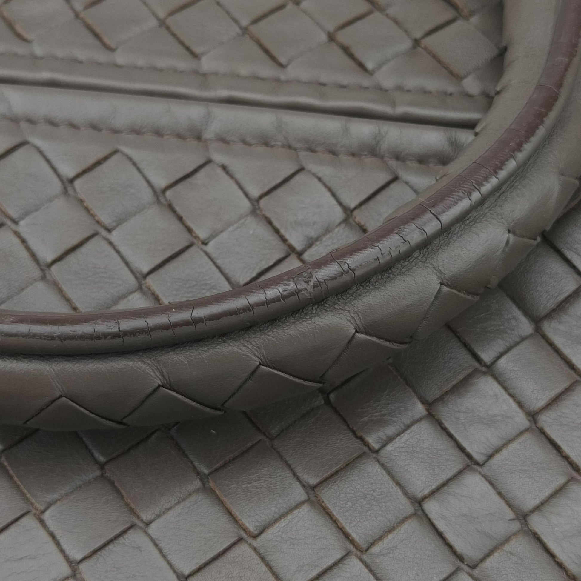 Intrecciato Brown lambskin B00836935Hイントレチャート ブラウン ラムスキン B00836935H