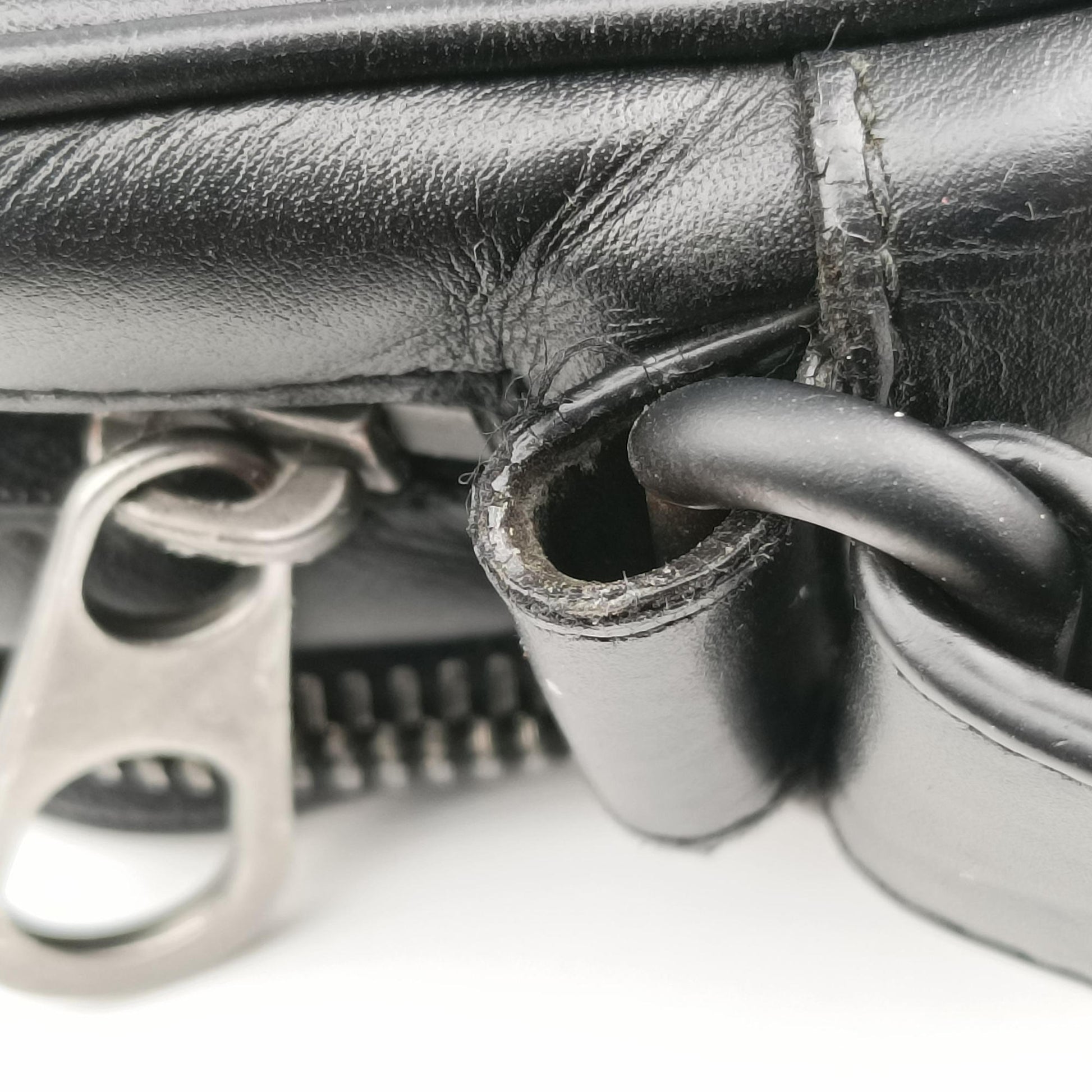 Intrecciato Black lambskin B05150480Tイントレチャート ブラック ラムスキン B05150480T