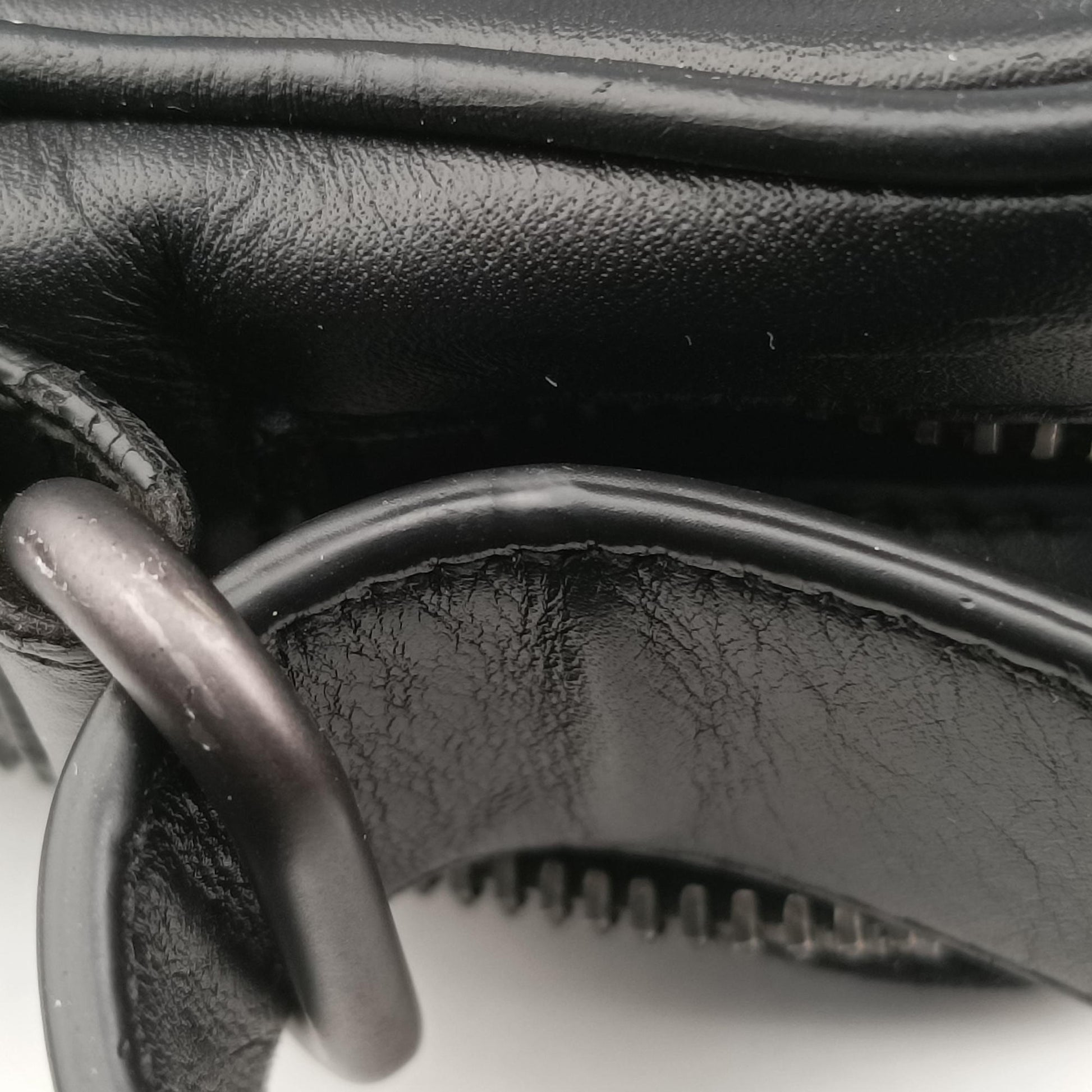Intrecciato Black lambskin B05150480Tイントレチャート ブラック ラムスキン B05150480T