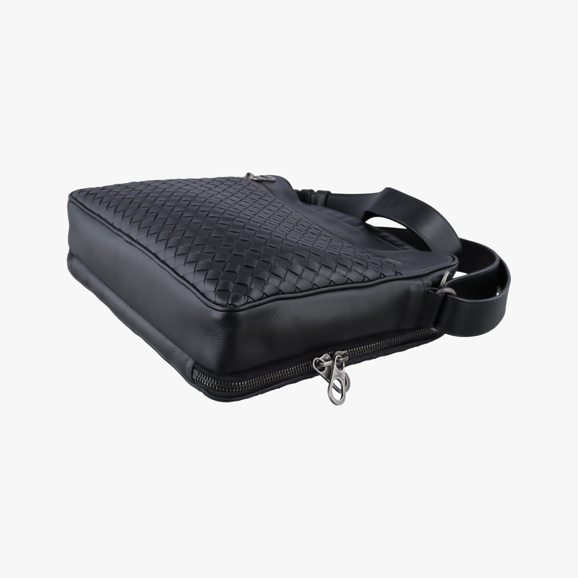 Intrecciato Black lambskin B05150480Tイントレチャート ブラック ラムスキン B05150480T