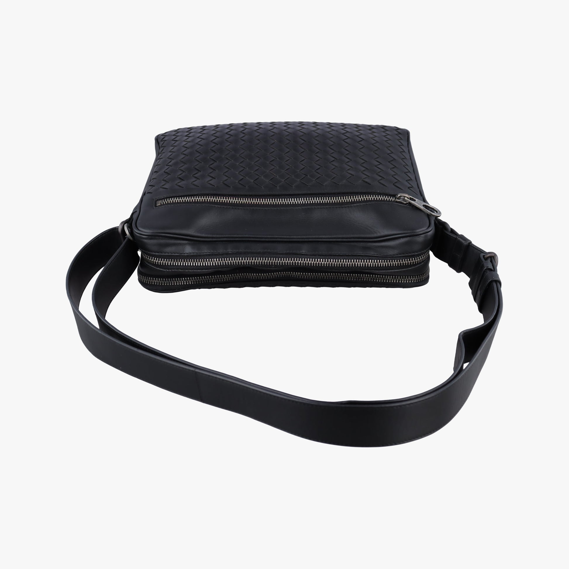 Intrecciato Black lambskin B05150480Tイントレチャート ブラック ラムスキン B05150480T