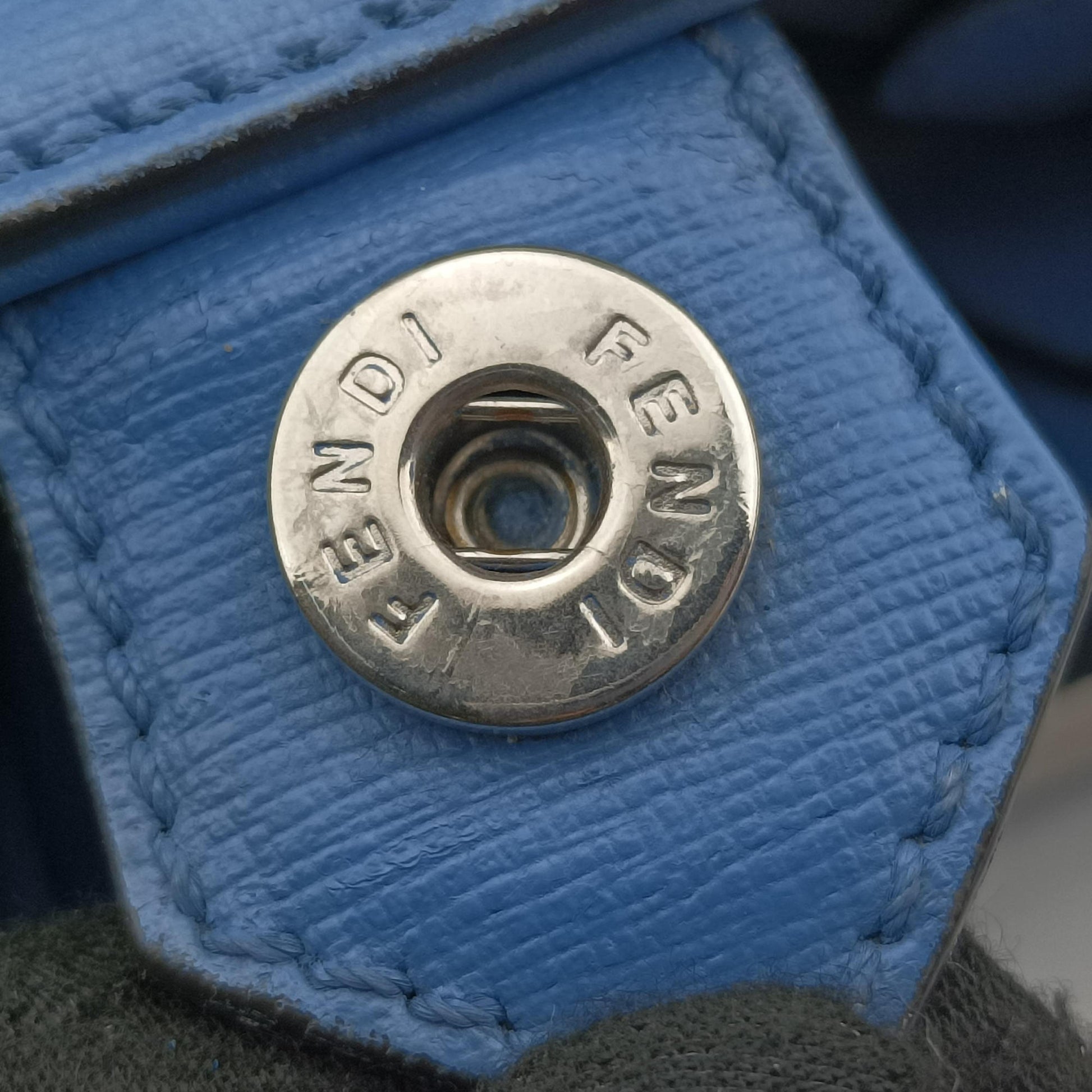 Petite 2 JOURS Blue Leather 8BH253 8BH253.D7E 148.010プチ トゥージュール ブルー レザー 8BH253 8BH253.D7E 148.010