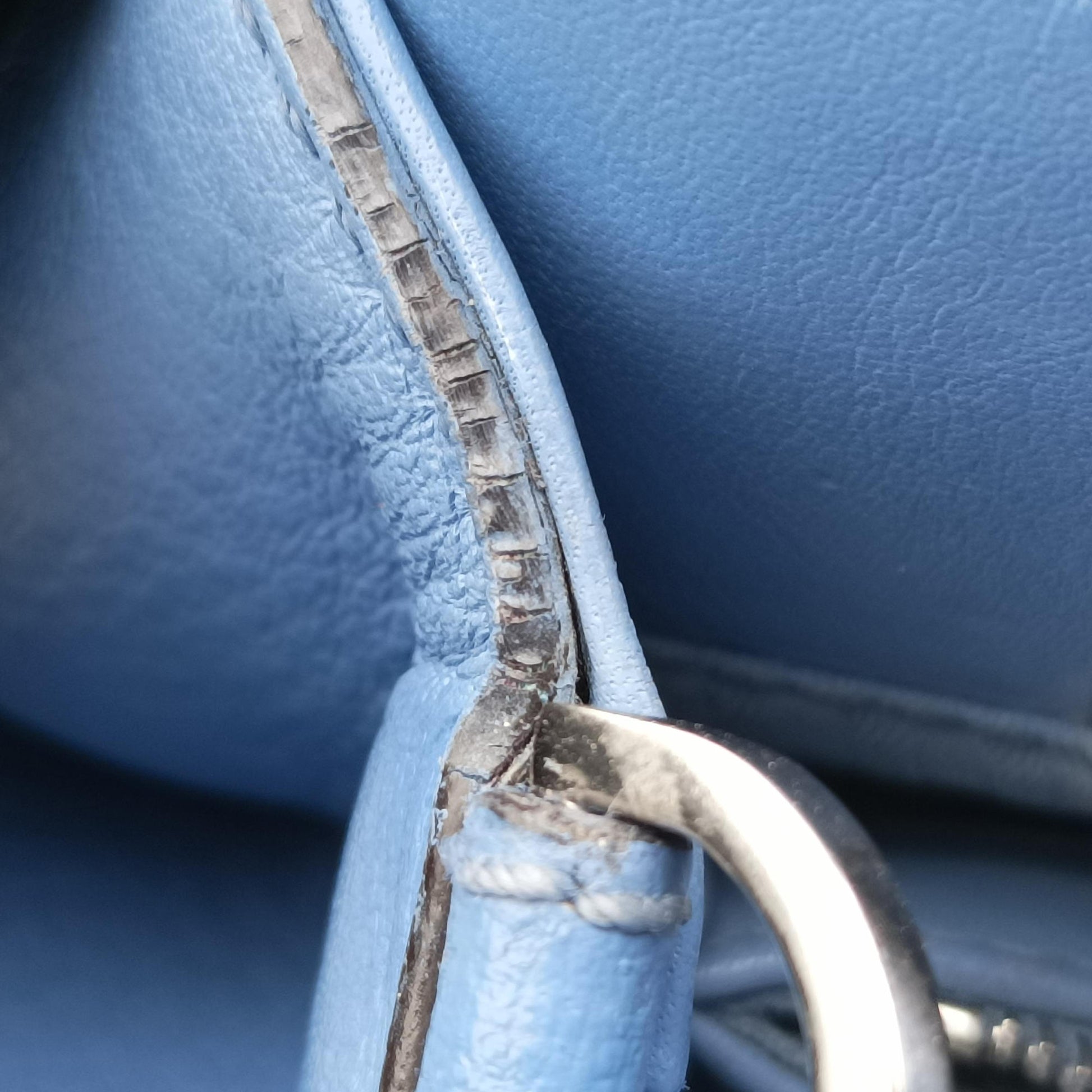 Petite 2 JOURS Blue Leather 8BH253 8BH253.D7E 148.010プチ トゥージュール ブルー レザー 8BH253 8BH253.D7E 148.010