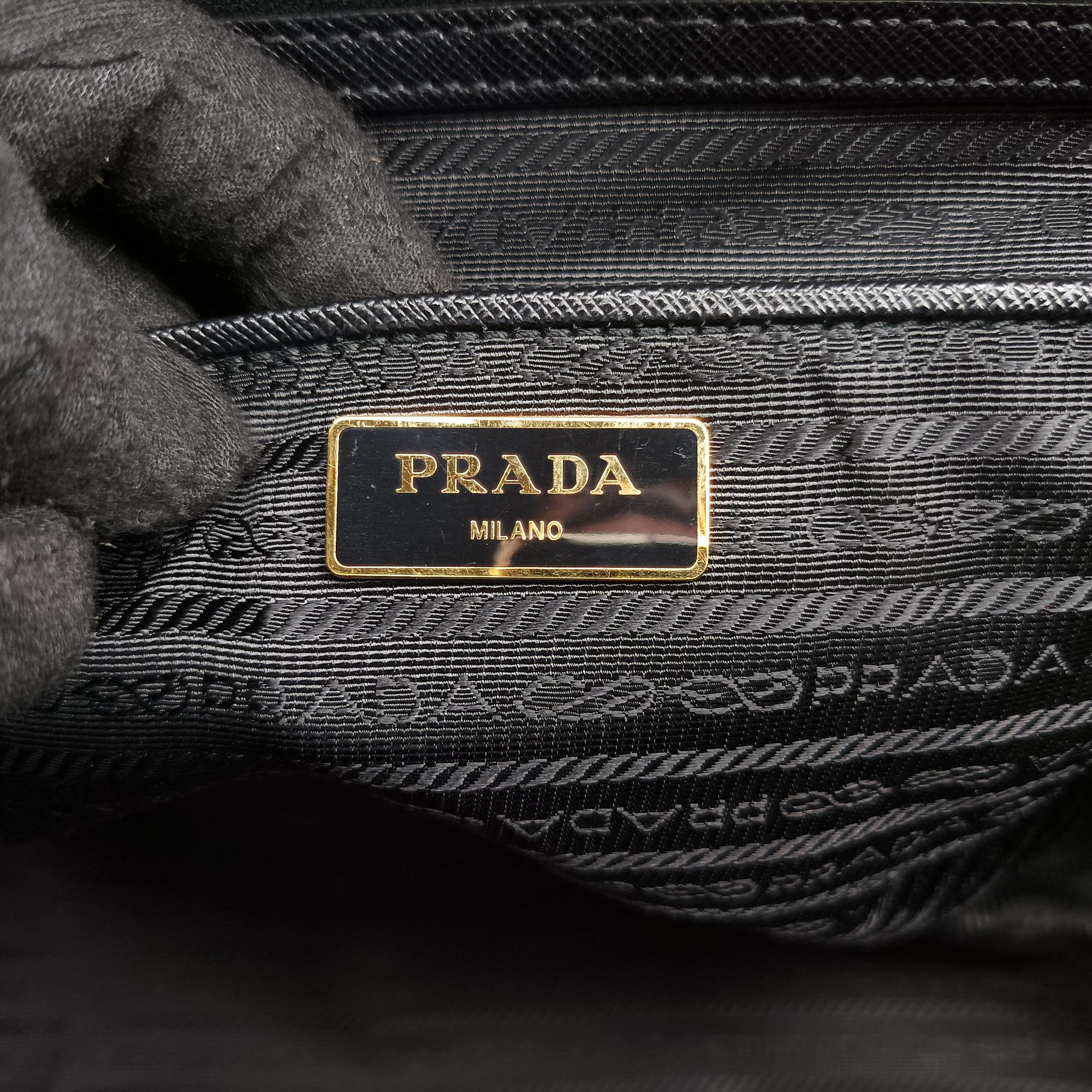 Galleria Black SAFFIANO Leather 1BA274 158 31/Uガレリア ブラック サフィアーノレザー 1BA274 158 31/U