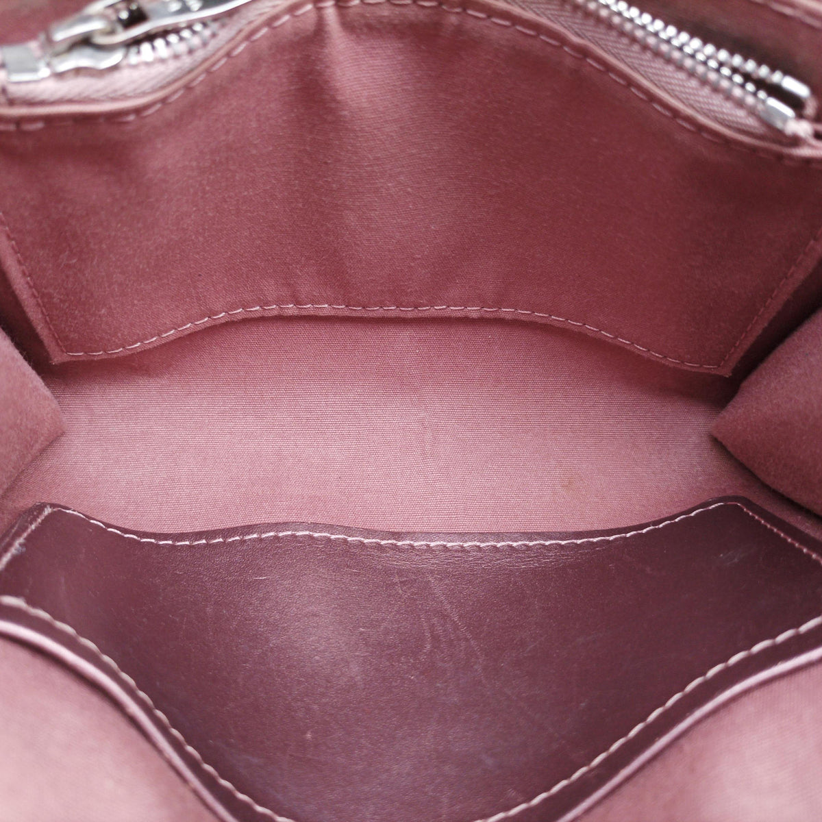 Pochette Louise PM Rose Indien Vernis M64550 FL2157ポシェット ルイーズ  PM ローズアンディアン ヴェルニ M64550 FL2157