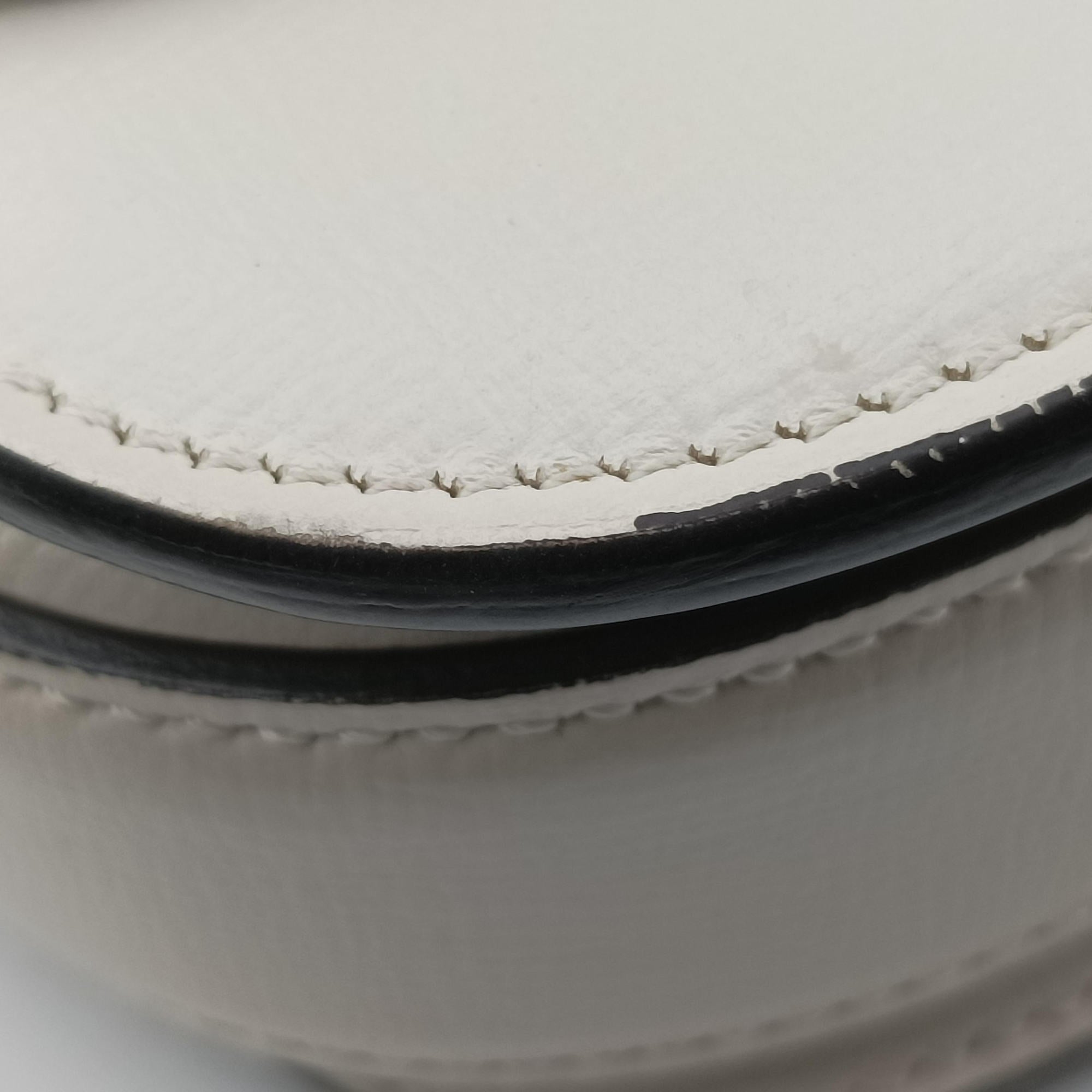 Sylvie 1969 Mini White Leather 615965 G033321980シルヴィ 1969 ホワイト レザー 615965 G033321980