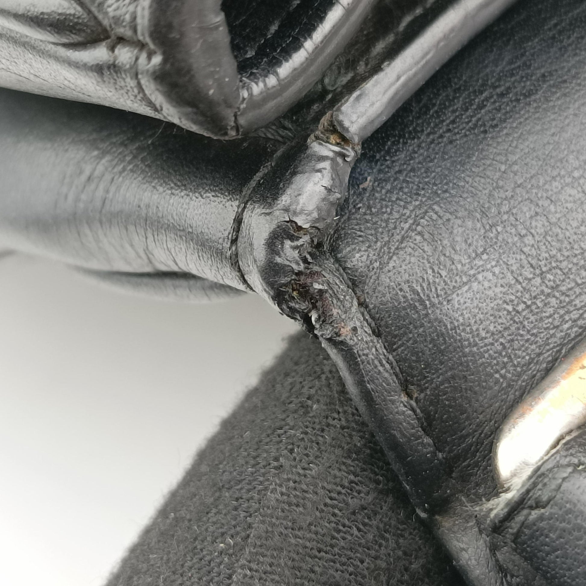 Be Dior Black Leather 19-MA-0125ビー ディオール ブラック レザー 19-MA-0125