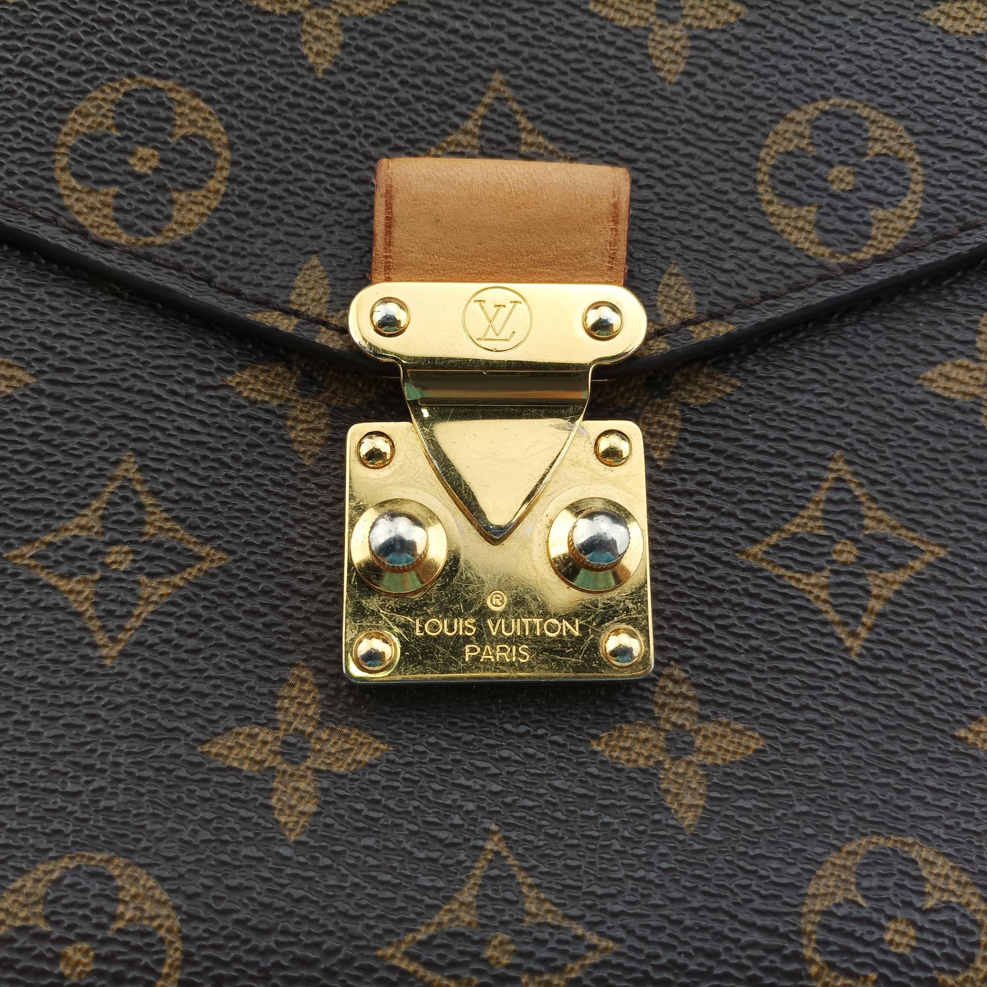 Pre-owned Louis Vuitton Pochette Metis MM Brown Monogram Canvas M44875 shoulderbag | stylenewstar