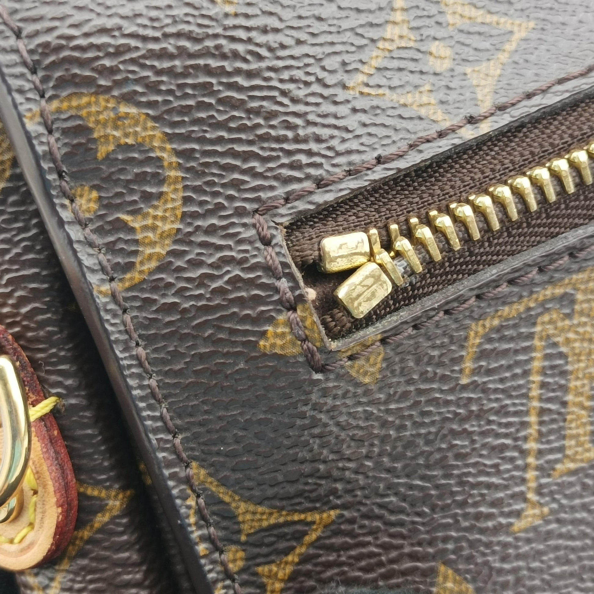 Pre-owned Louis Vuitton Pochette Metis MM Brown Monogram Canvas M44875 shoulderbag | stylenewstar