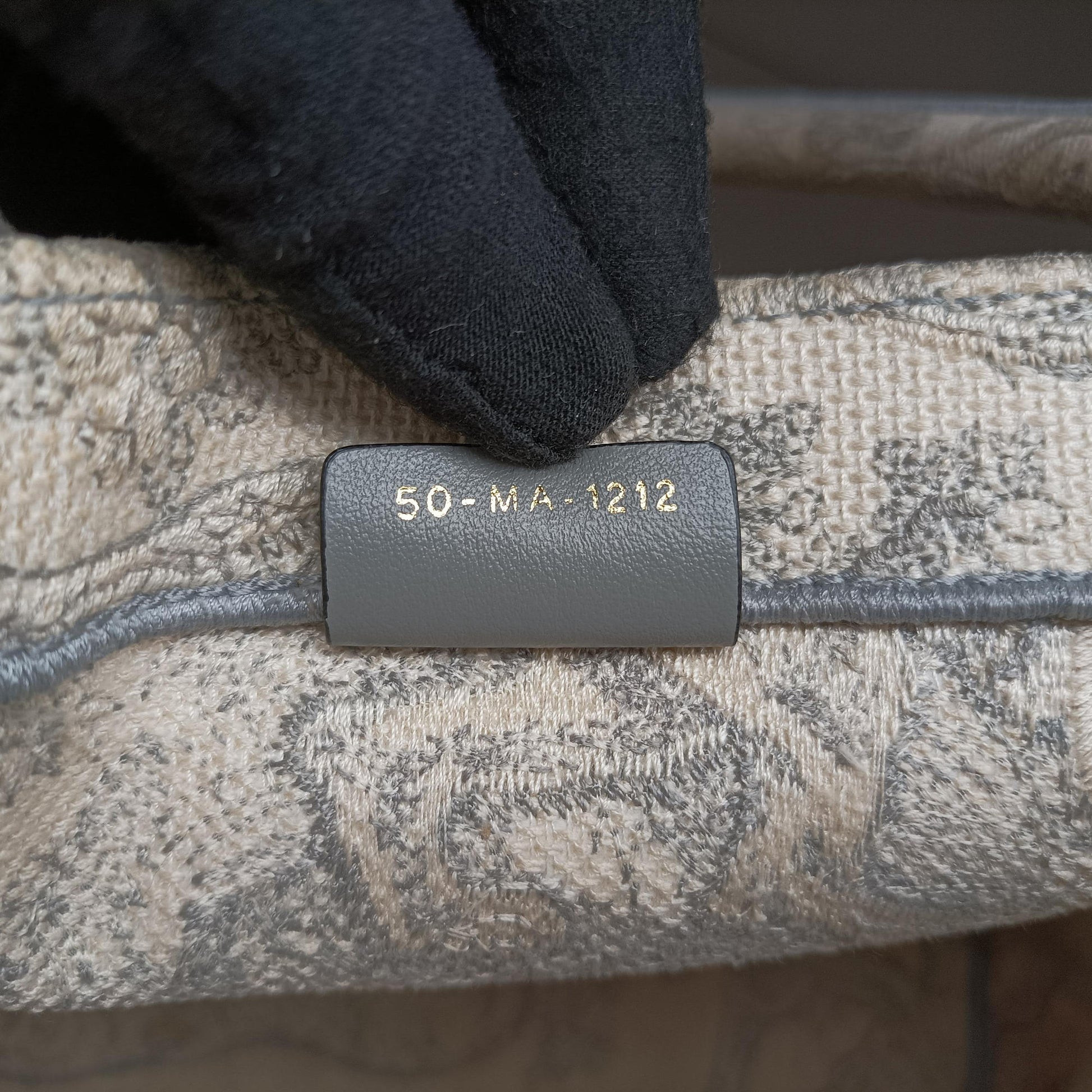 Toile de Jouy Grey canvas 50-MA-1212  IC Chipトワルドジュイ グレー キャンバス 50-MA-1212  ICチップ