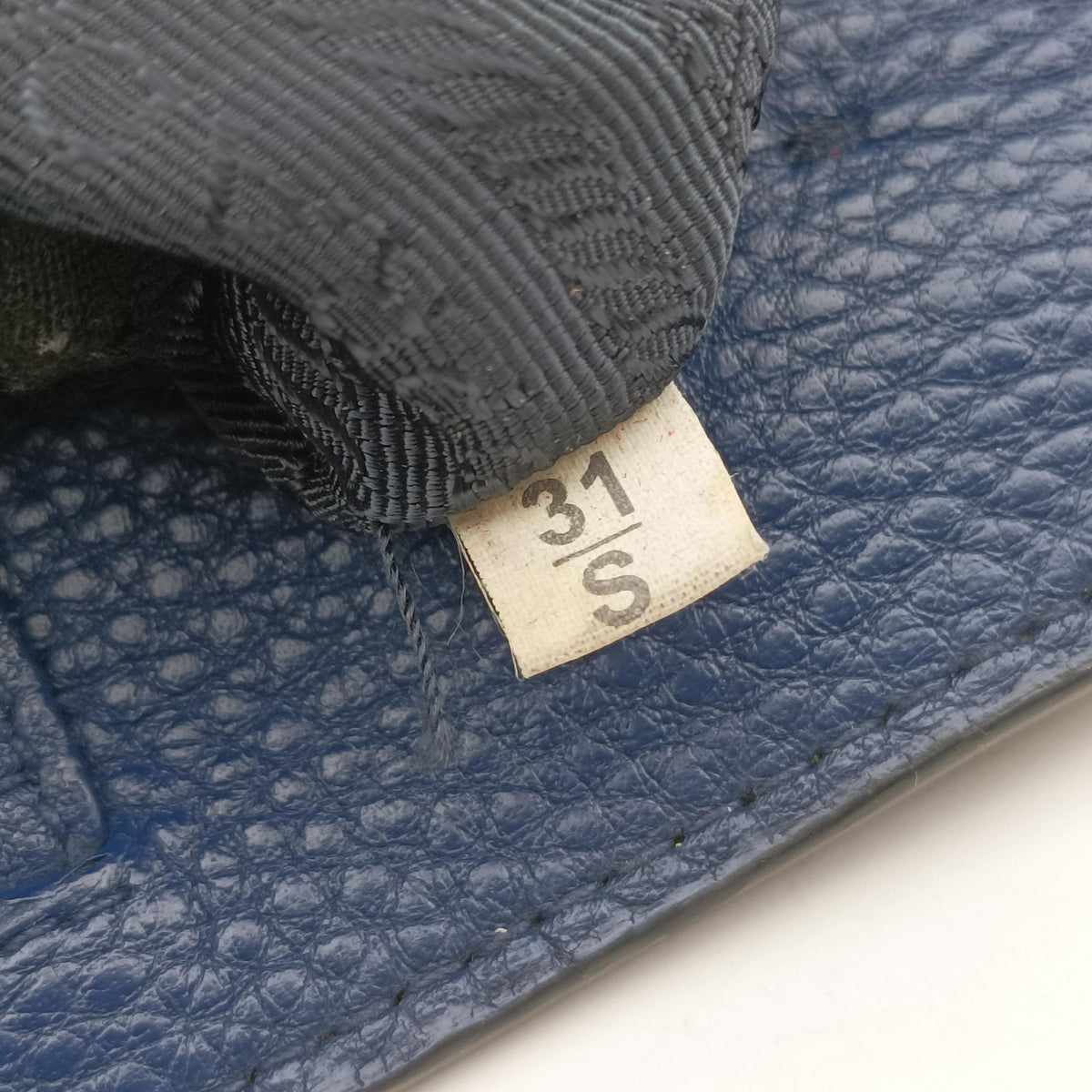 Vitello Phoenix Blue Leather BN1713 31/S 204ヴィテロ フェニックス ブルー レザー BN1713 31/S 204
