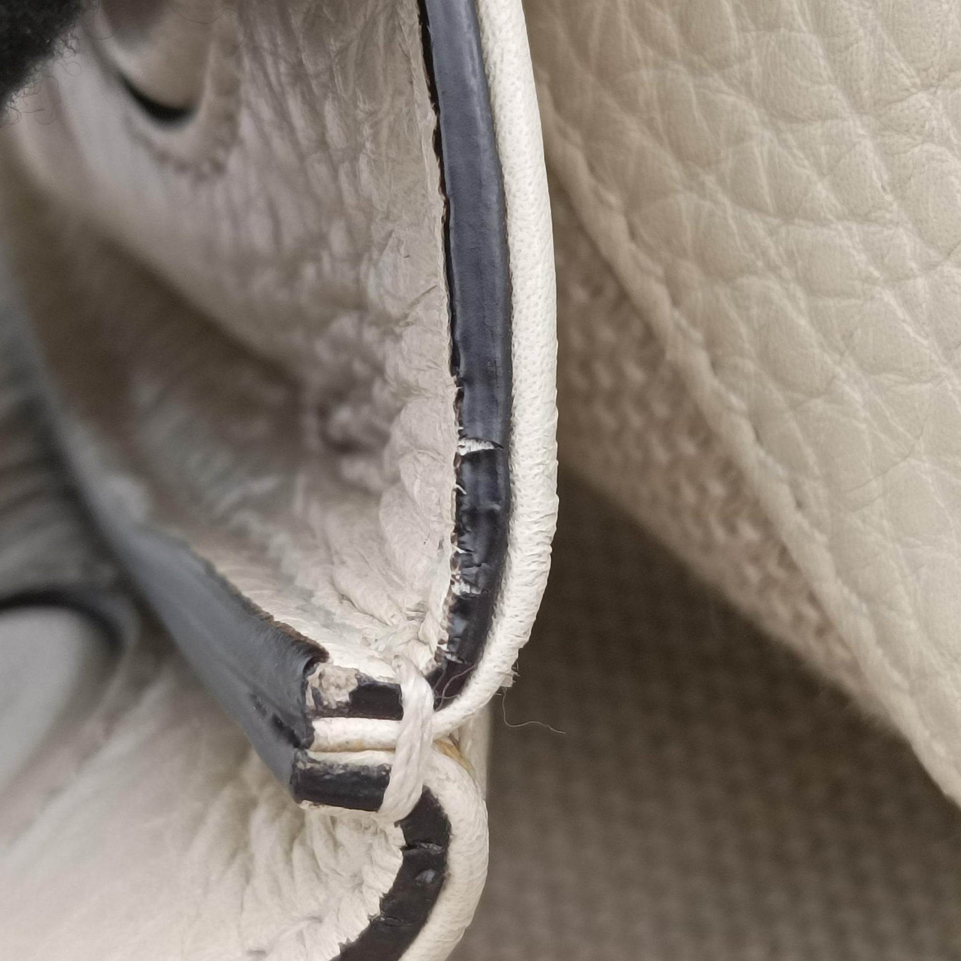 Bamboo Daily White Leather 370831 C018741465バンブーデイリー ホワイト レザー 370831 C018741465