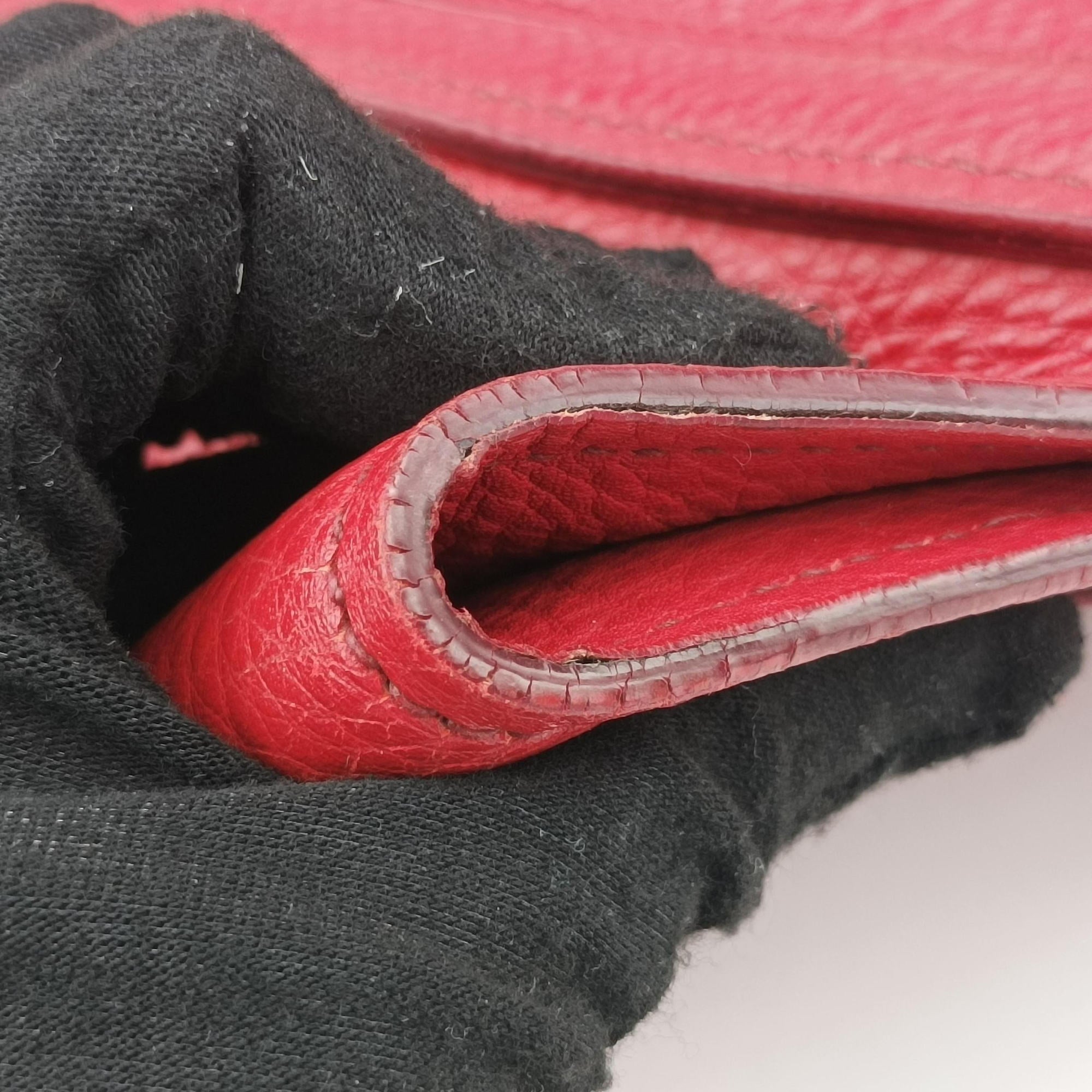 Vitello Caribu Front Zip Pocket Tote Red Leather RN0908 25ヴィテッロ カリブー フロントジップ ポケット トート レッド レザー RN0908 25