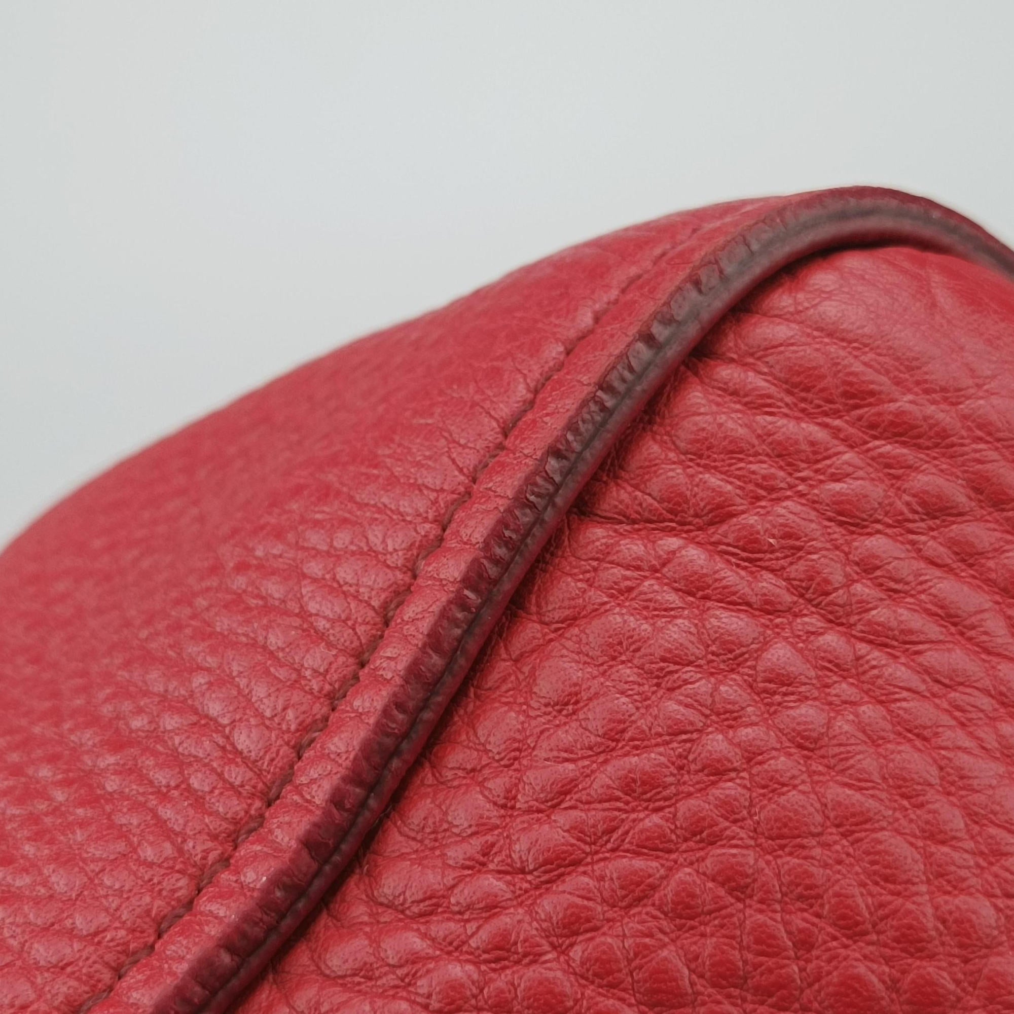 Vitello Caribu Front Zip Pocket Tote Red Leather RN0908 25ヴィテッロ カリブー フロントジップ ポケット トート レッド レザー RN0908 25