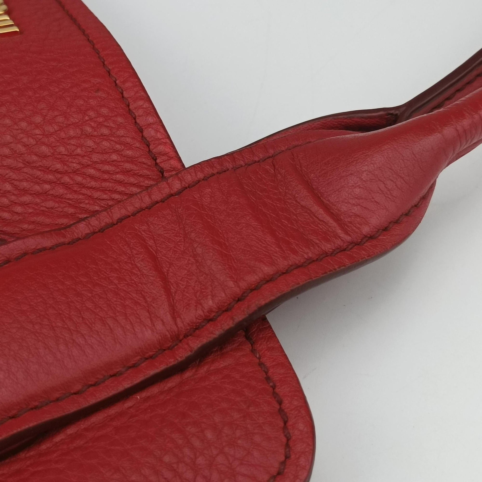 Vitello Caribu Front Zip Pocket Tote Red Leather RN0908 25ヴィテッロ カリブー フロントジップ ポケット トート レッド レザー RN0908 25