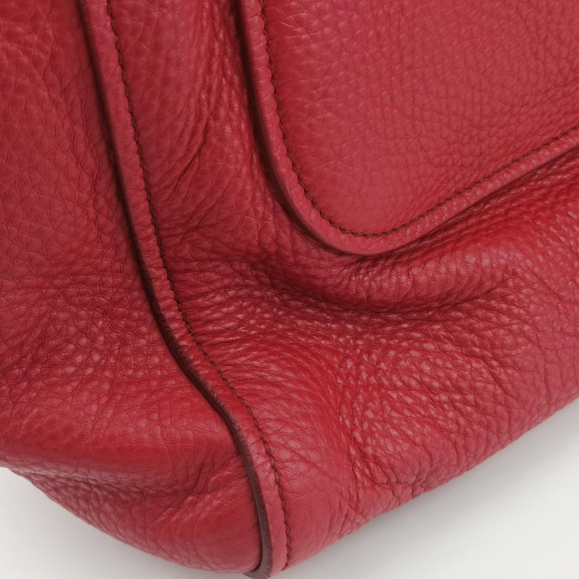 Vitello Caribu Front Zip Pocket Tote Red Leather RN0908 25ヴィテッロ カリブー フロントジップ ポケット トート レッド レザー RN0908 25