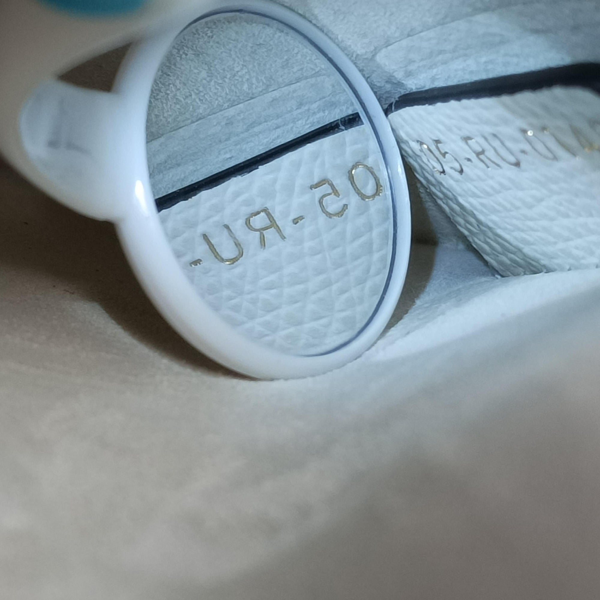 Saddle White Leather 05-RU-0149サドル ホワイト レザー 05-RU-0149