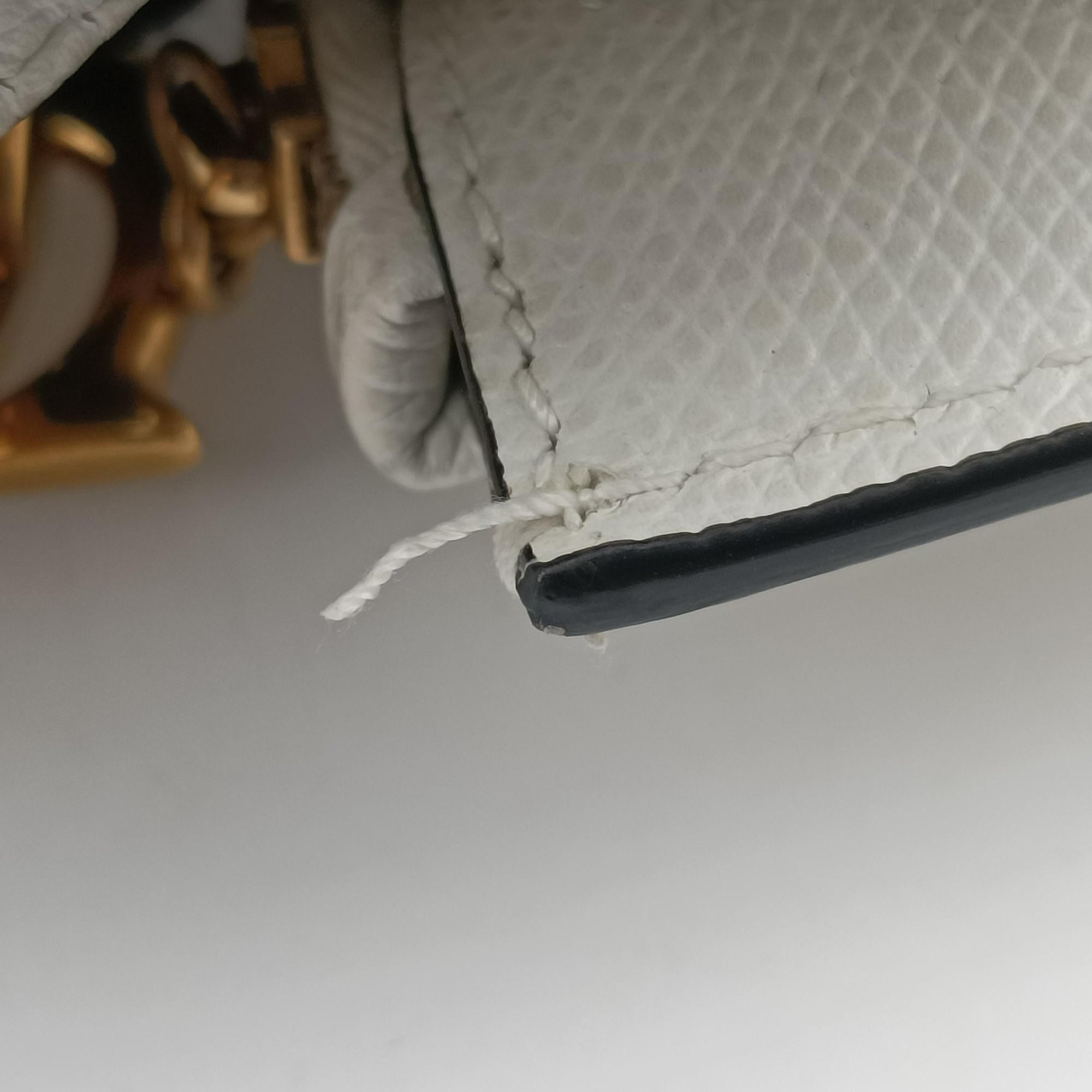 Saddle White Leather 05-RU-0149サドル ホワイト レザー 05-RU-0149