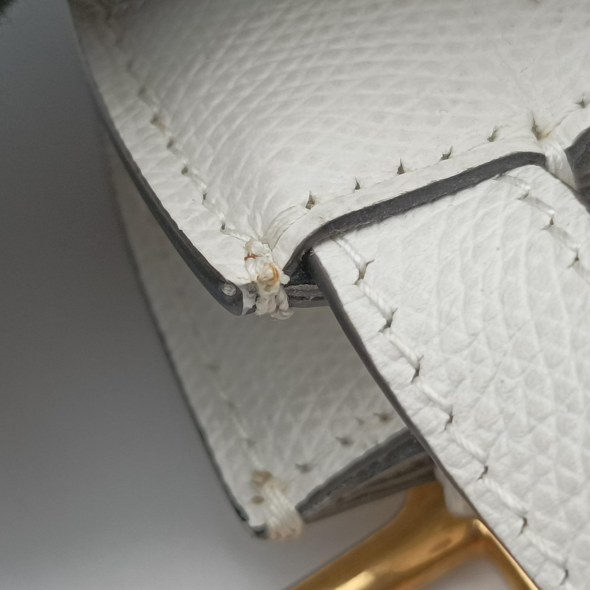 Saddle White Leather 05-RU-0149サドル ホワイト レザー 05-RU-0149