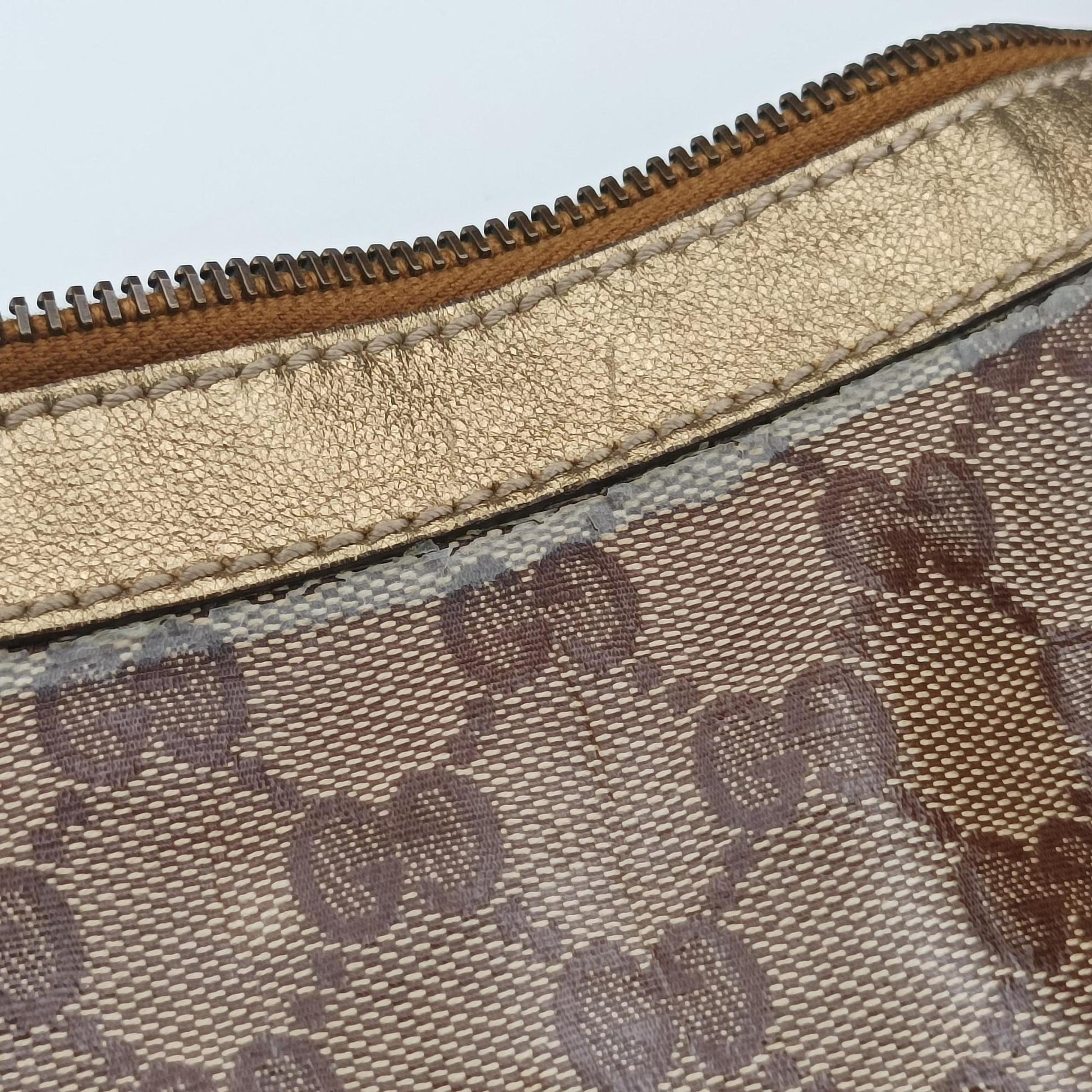 Babouska Heart Hobo khaki×golden PVC coated canvas 211965 F3936531バブースカ ハート ホーボー カーキ×ゴールド PVCコーティングキャンバス 211965 F3936531
