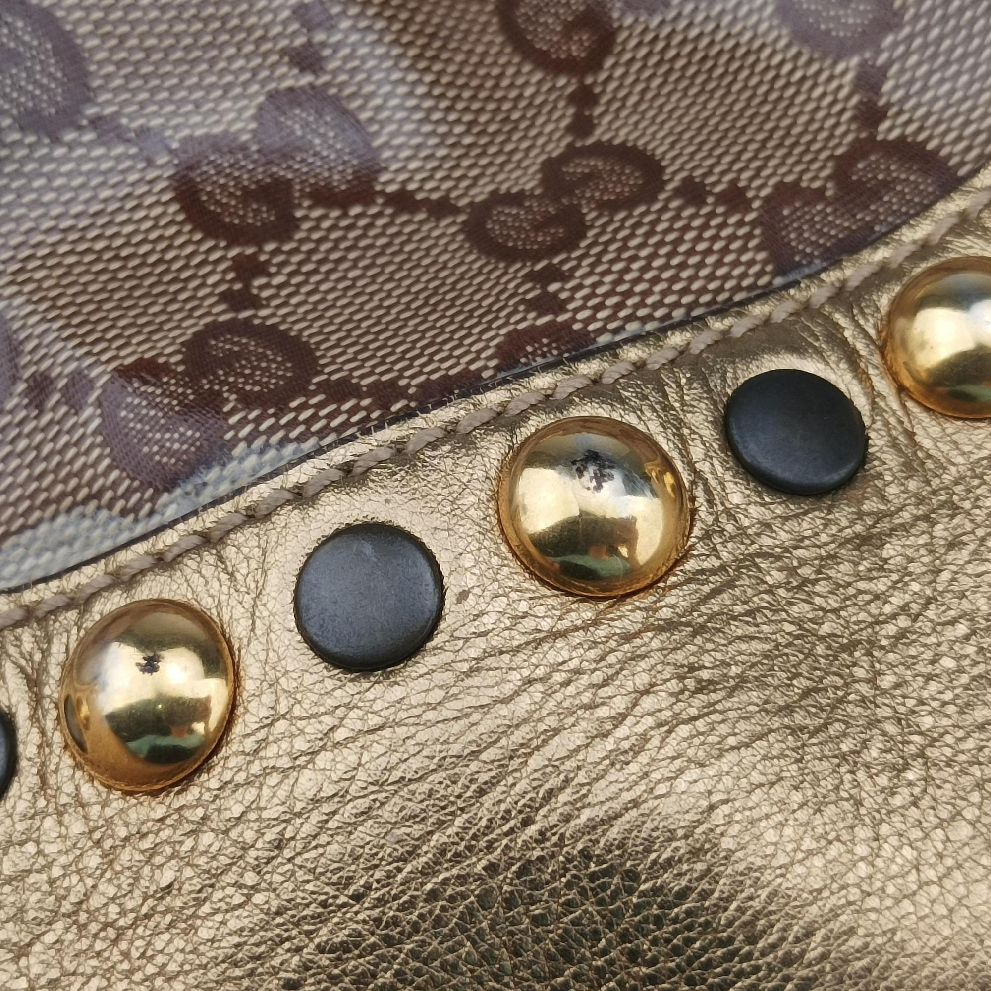 Babouska Heart Hobo khaki×golden PVC coated canvas 211965 F3936531バブースカ ハート ホーボー カーキ×ゴールド PVCコーティングキャンバス 211965 F3936531