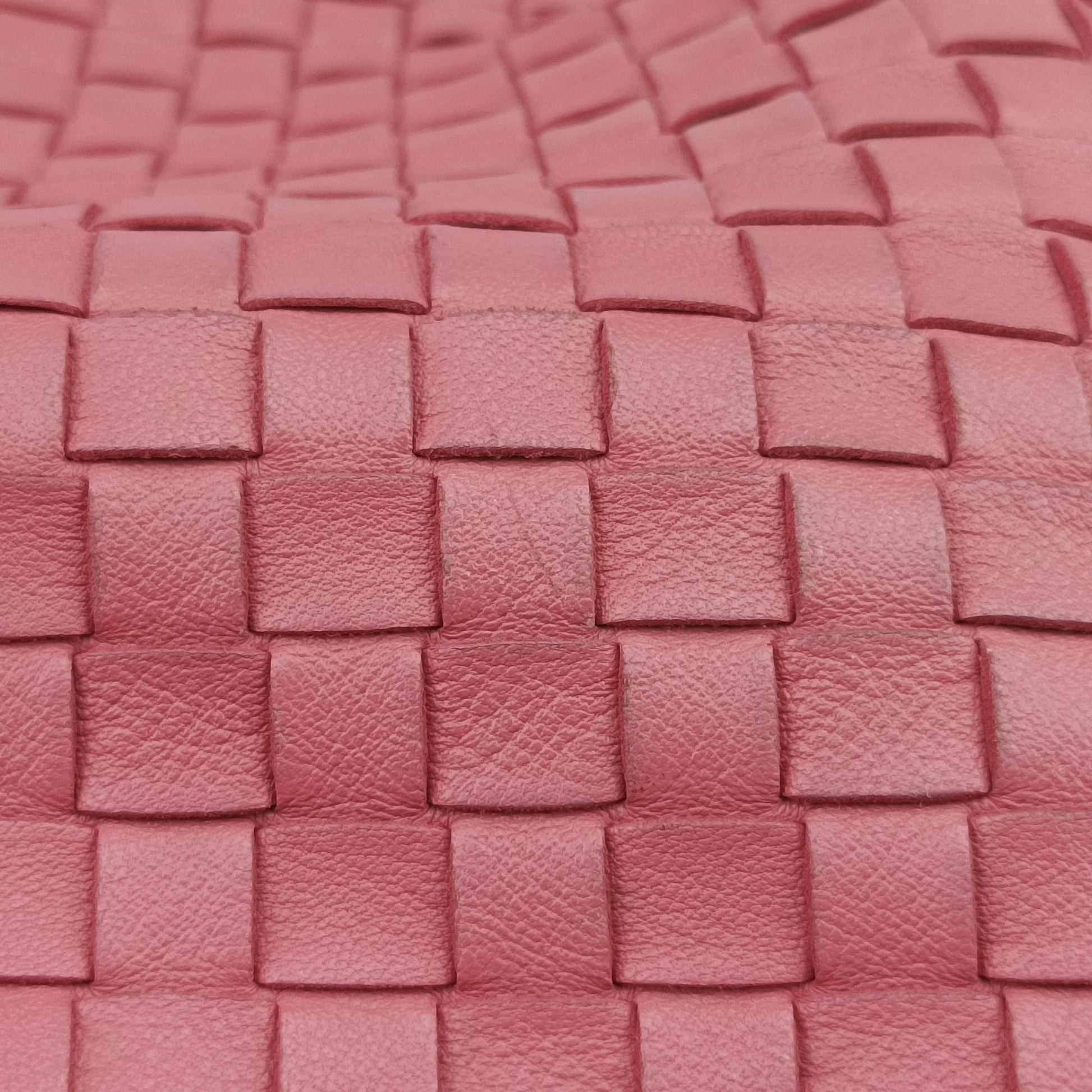 Vintage Bottega Veneta Intrecciato Pink lambskin  shoulderbag | stylenewstar