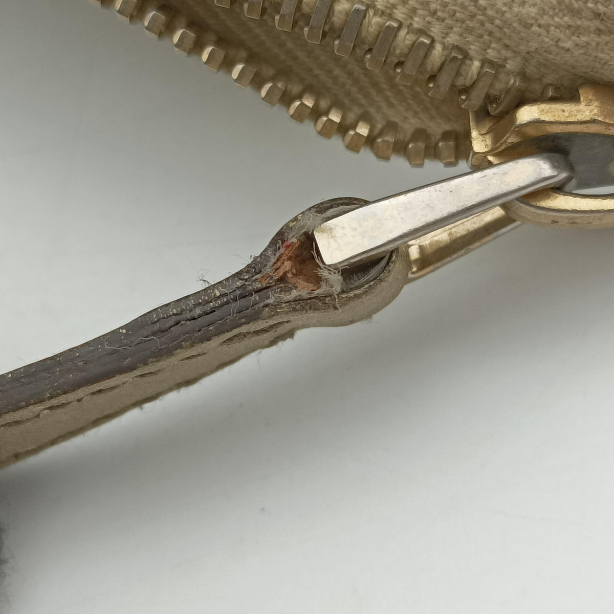 Pre-owned Gucci Abbey D-Ring Golden×Brown Leather×canvas 189931 handbag | stylenewstar
