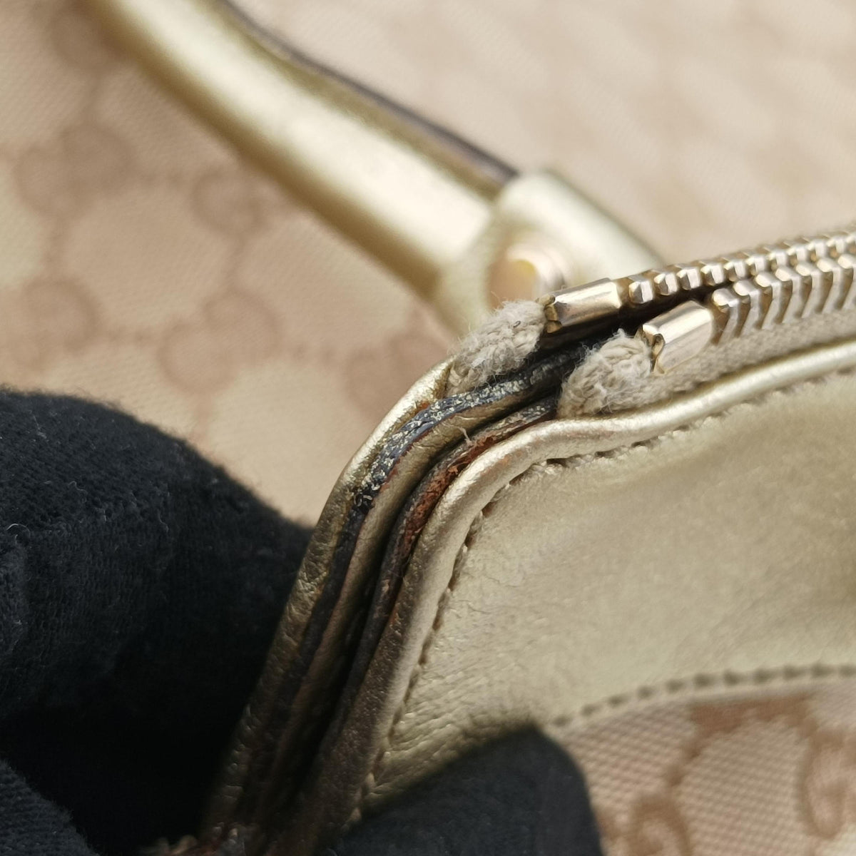 Vintage Gucci Abbey D-Ring Golden × Beige canvas×leather 190248 handbag | stylenewstar