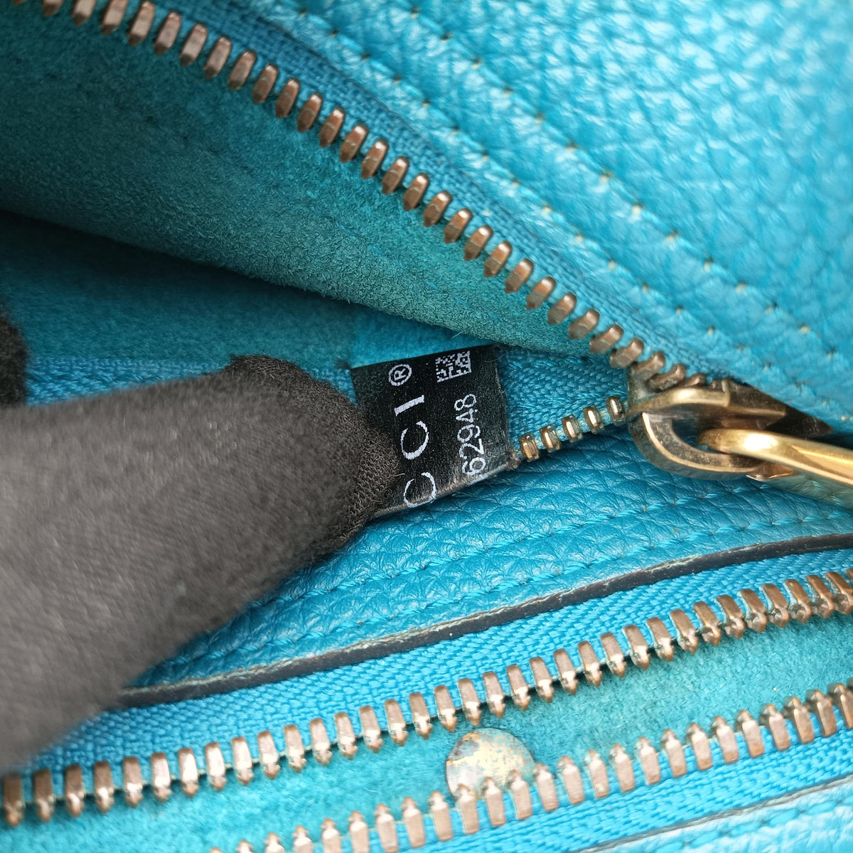 Vintage Gucci Bright Bit Blue Leather 353117 shoulderbag | stylenewstar