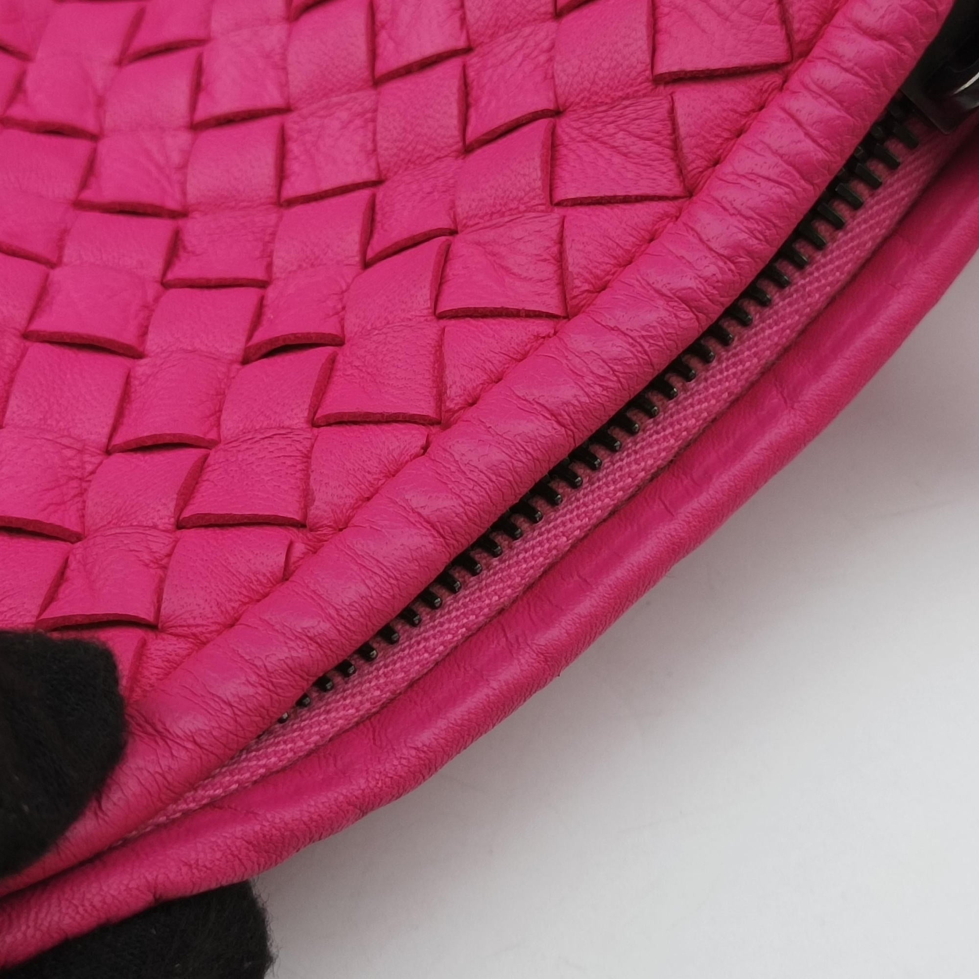 Vintage Bottega Veneta Intrecciato Rose lambskin  handbag | stylenewstar