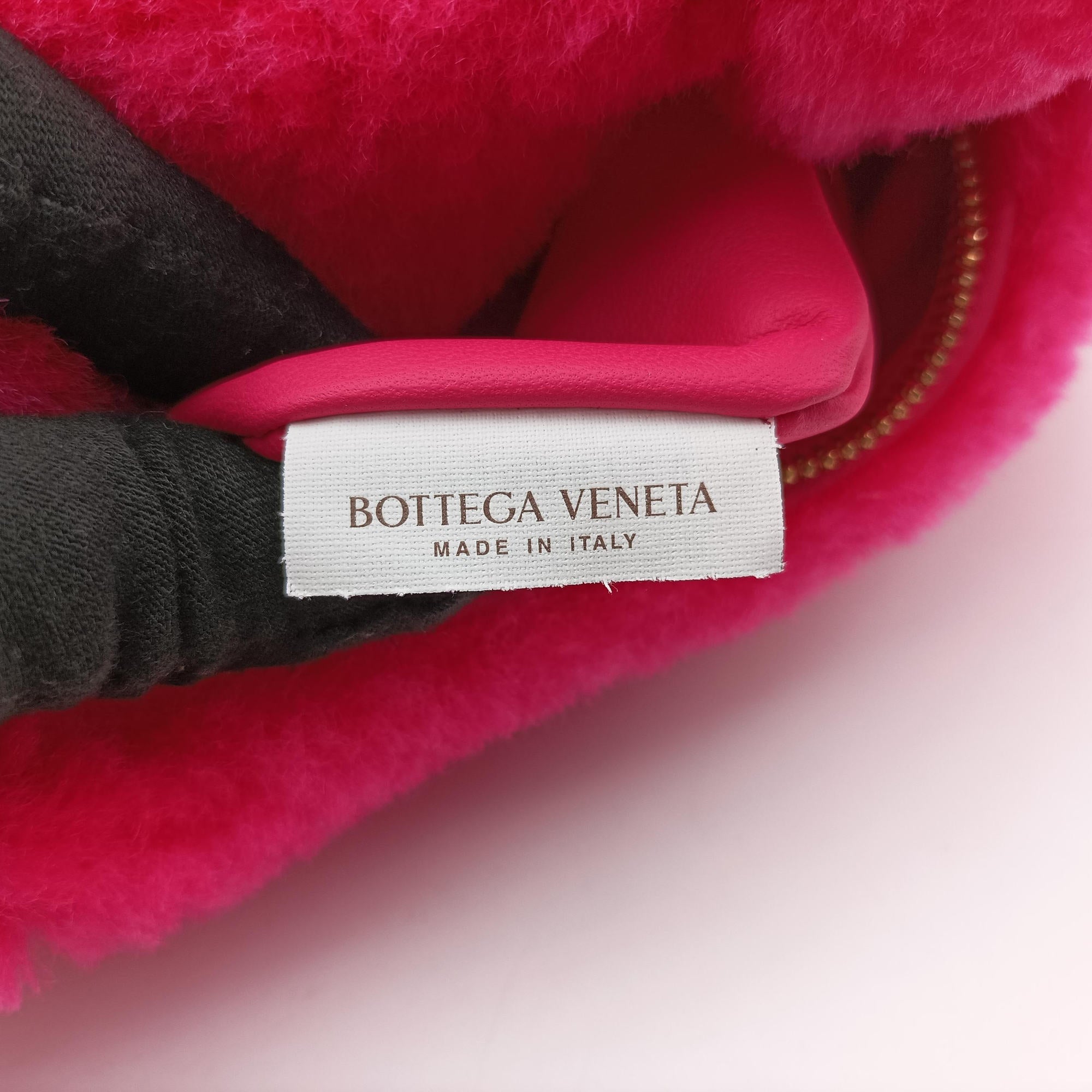 The Jodie Rose Fur B09686472Vザ ジョディ ローズ レッド ファー B09686472V