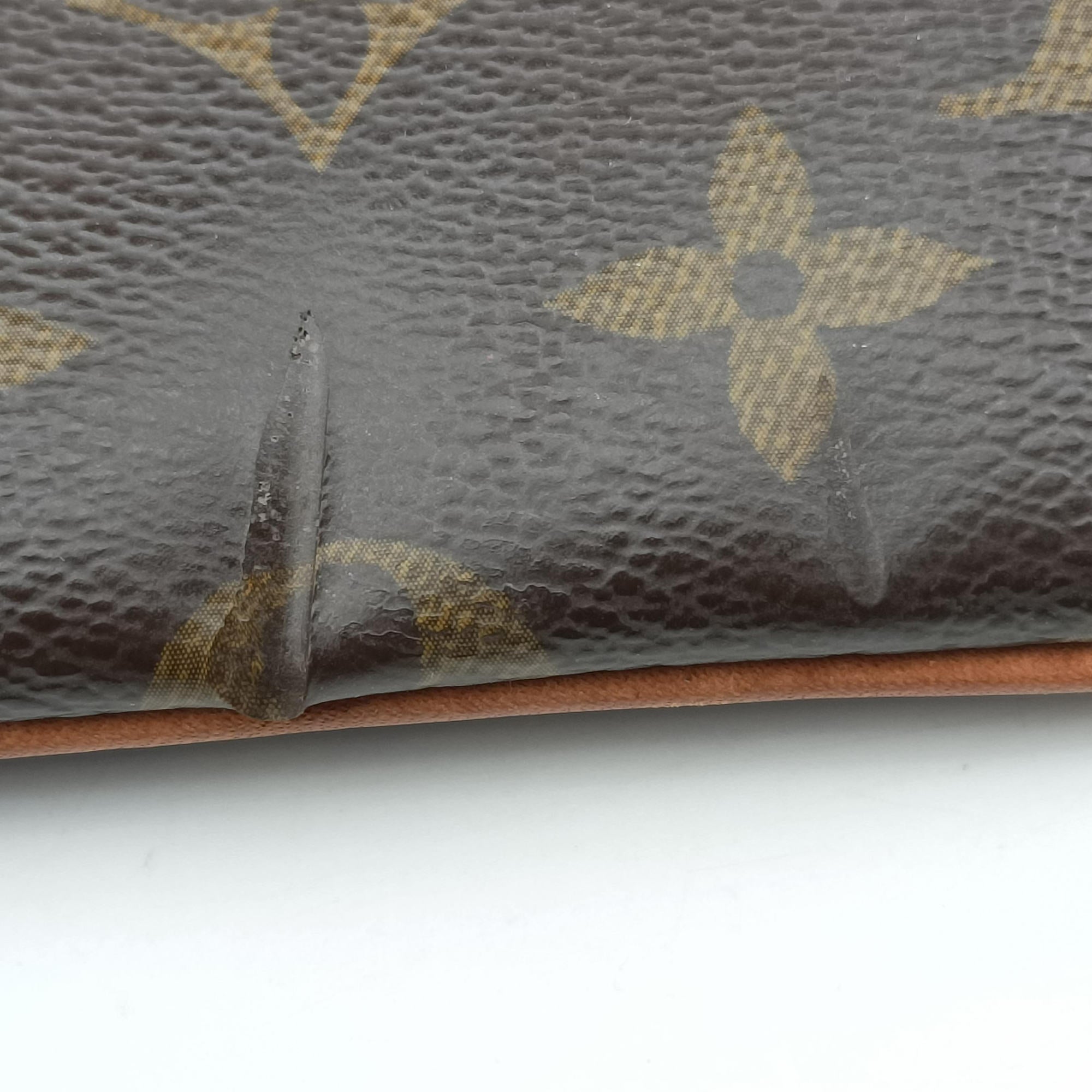 Pochette Mila MM brown Monogram Canvas M60094 AA1120ポシェット ミラ MM モノグラム/ブラウン モノグラムキャンバス M60094 AA1120