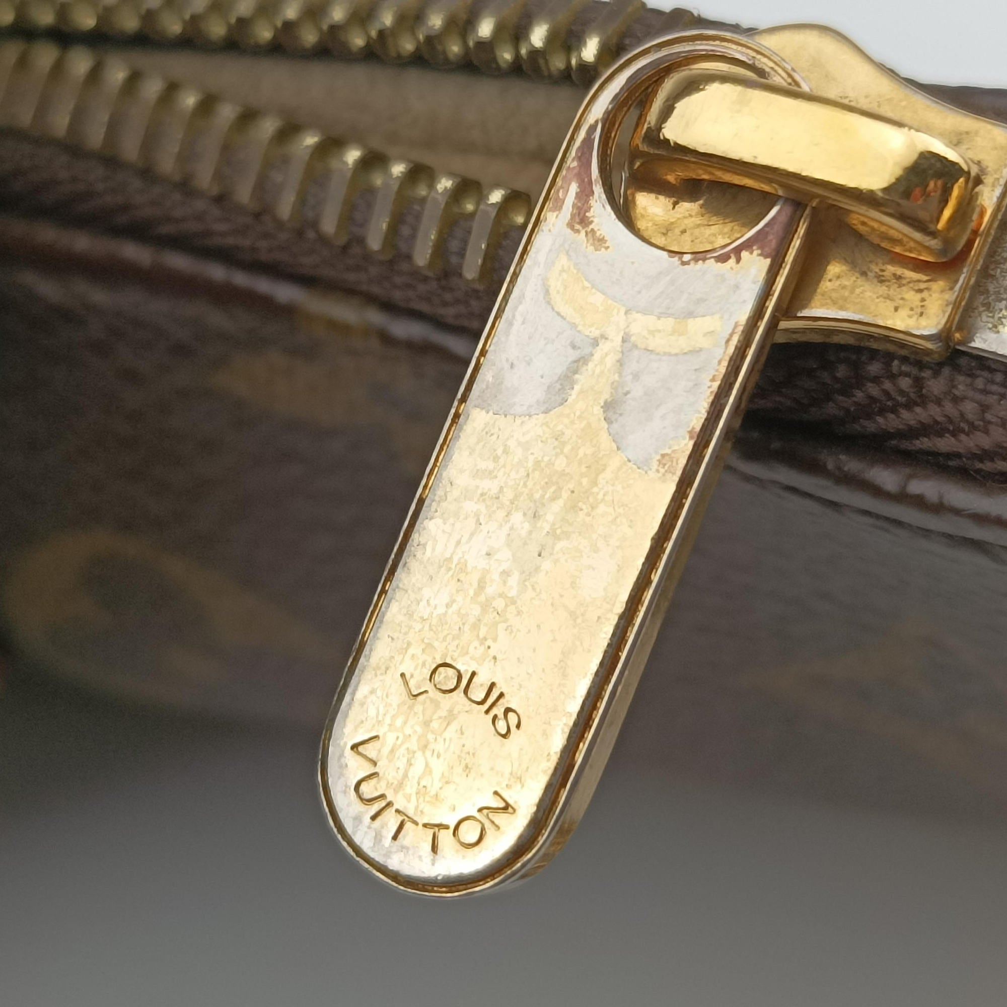 Pochette Mila MM brown Monogram Canvas M60094 AA1120ポシェット ミラ MM モノグラム/ブラウン モノグラムキャンバス M60094 AA1120