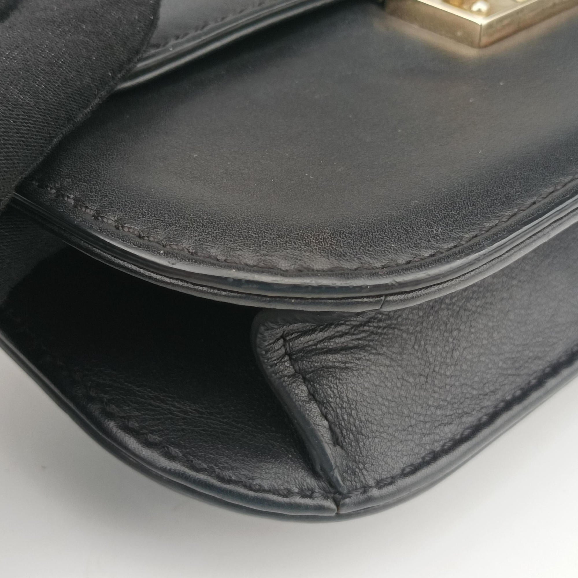 Rockstud Glam Lock Black Leather BL-L312VIT2ロックスタッズグラムロックスモール ブラック レザー BL-L312VIT2